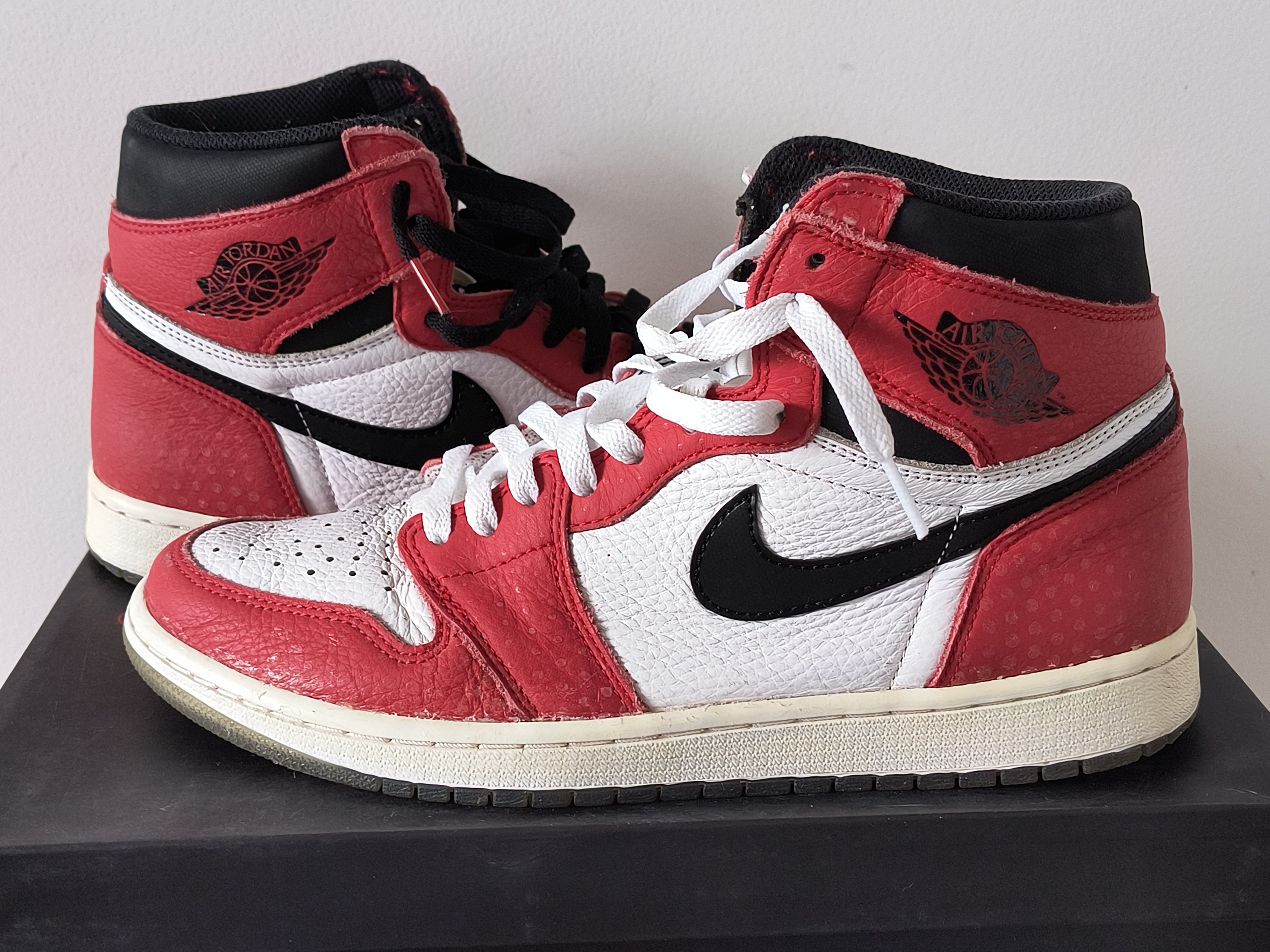 Spiderman × Nike Air Jordan 1 Origin Story "Gym Red/White/Photo Blue/Black"