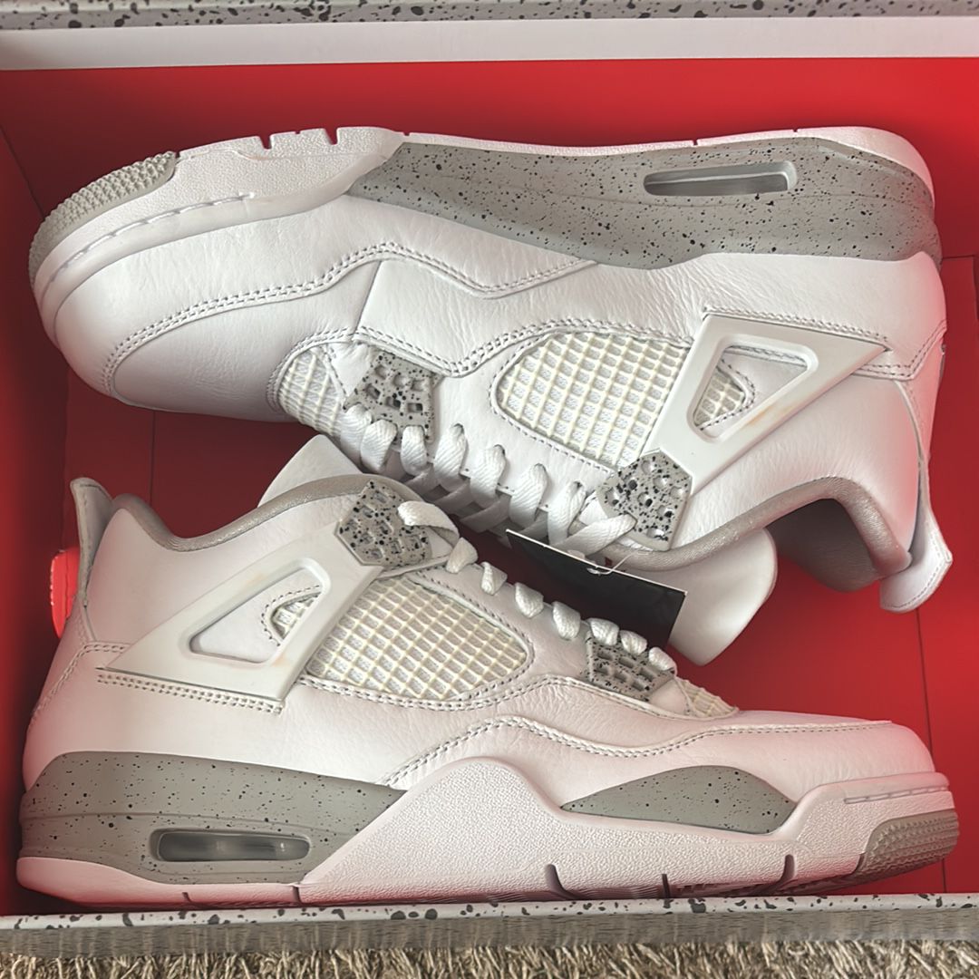 Nike Air Jordan 4 "Tech White"  