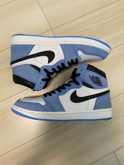 Nike Air Jordan 1 High OG "University Blue"