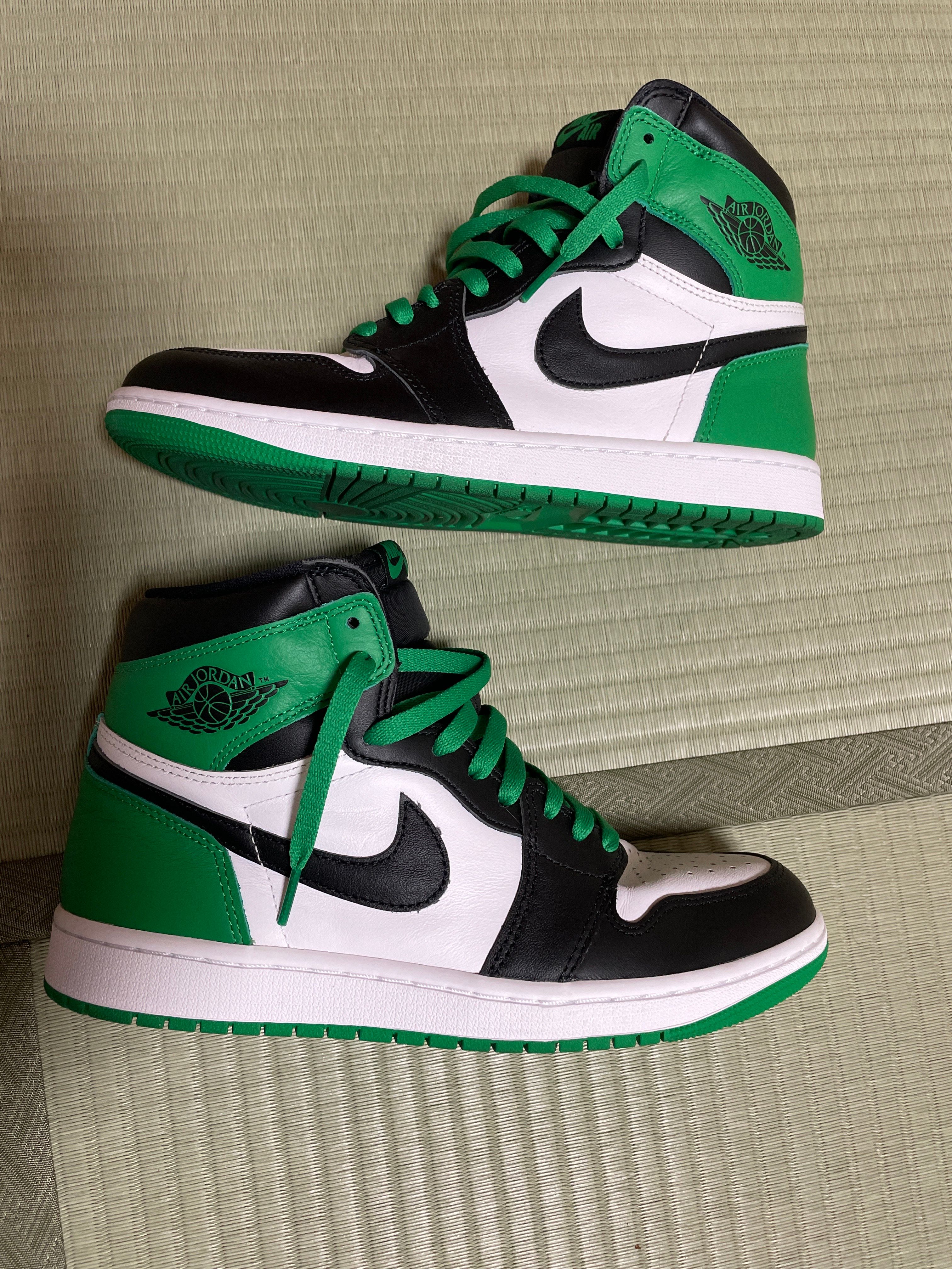 Nike Air Jordan 1 Retro High OG "Celtics/Black and Lucky Green" (2023)