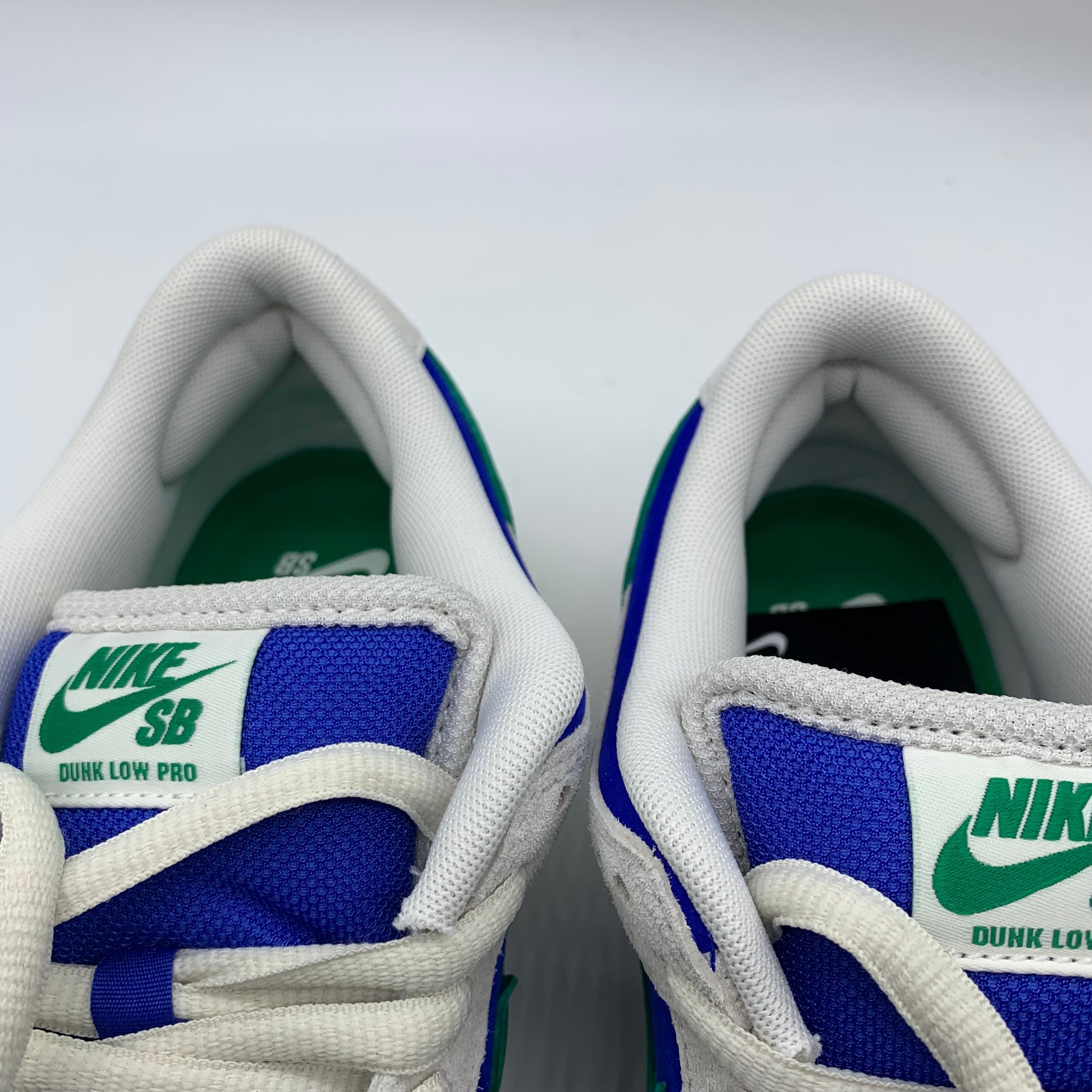 Nike SB Dunk Low "Phantom/Malachite/Hyper Royal"