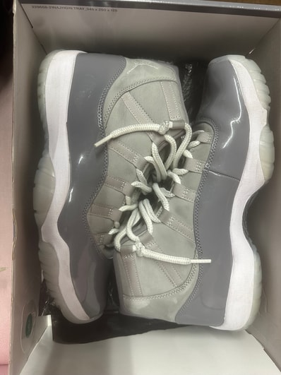 Nike Air Jordan 11 Retro "Cool Grey"