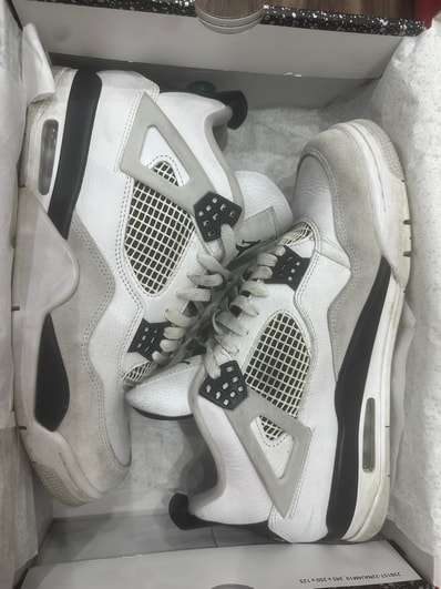 Nike Air Jordan 4 "Military Black"