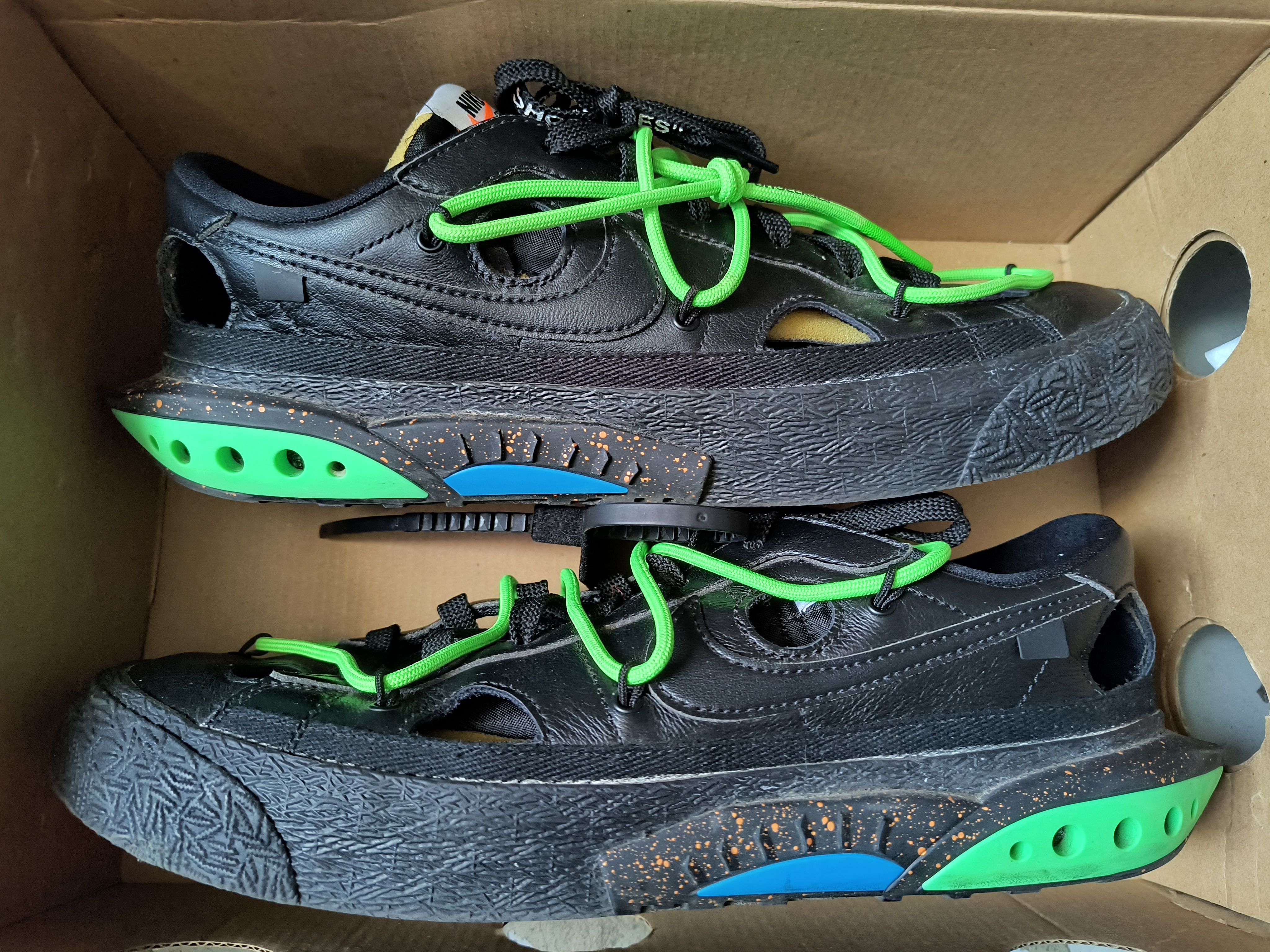 Off-White × Nike Blazer Low "Black and Electro Green"