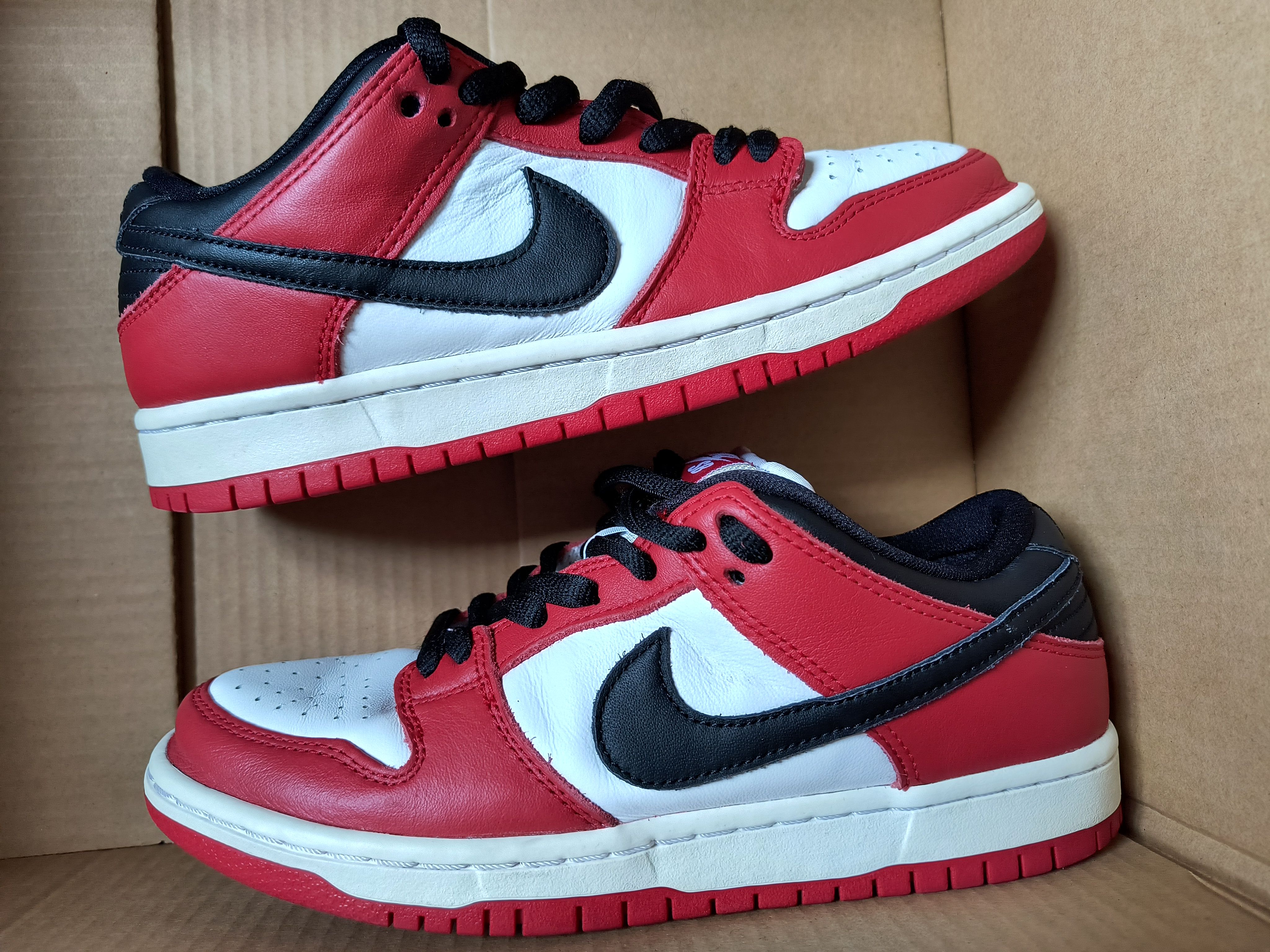 Nike SB Dunk Low Pro "J-Pack Chicago/Varsity Red and White"