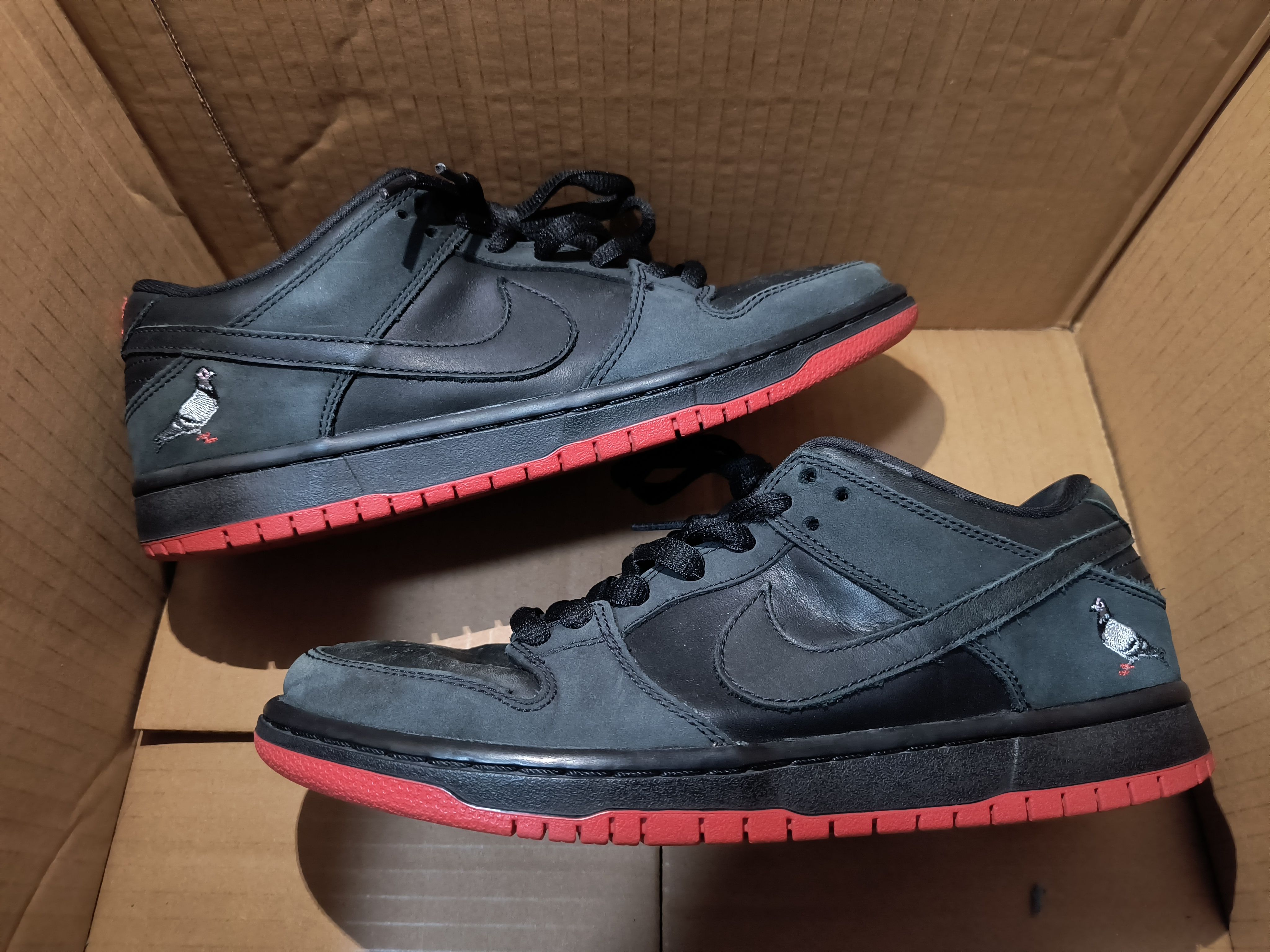 Nike SB Dunk Low TRD QS "Black Pigeon"