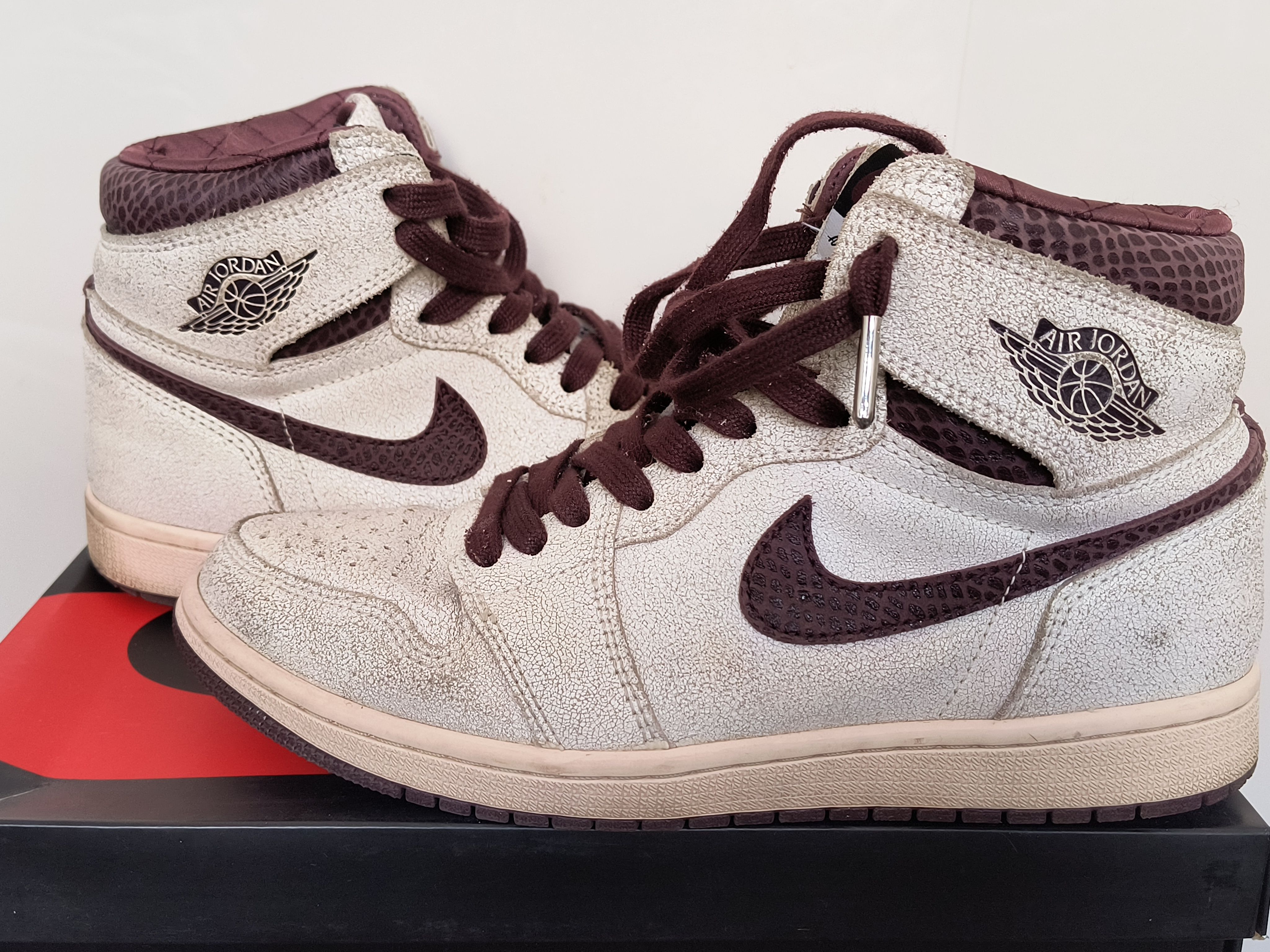 A Ma Maniere × Nike Air Jordan 1 Retro High OG "Sail and Burgundy"