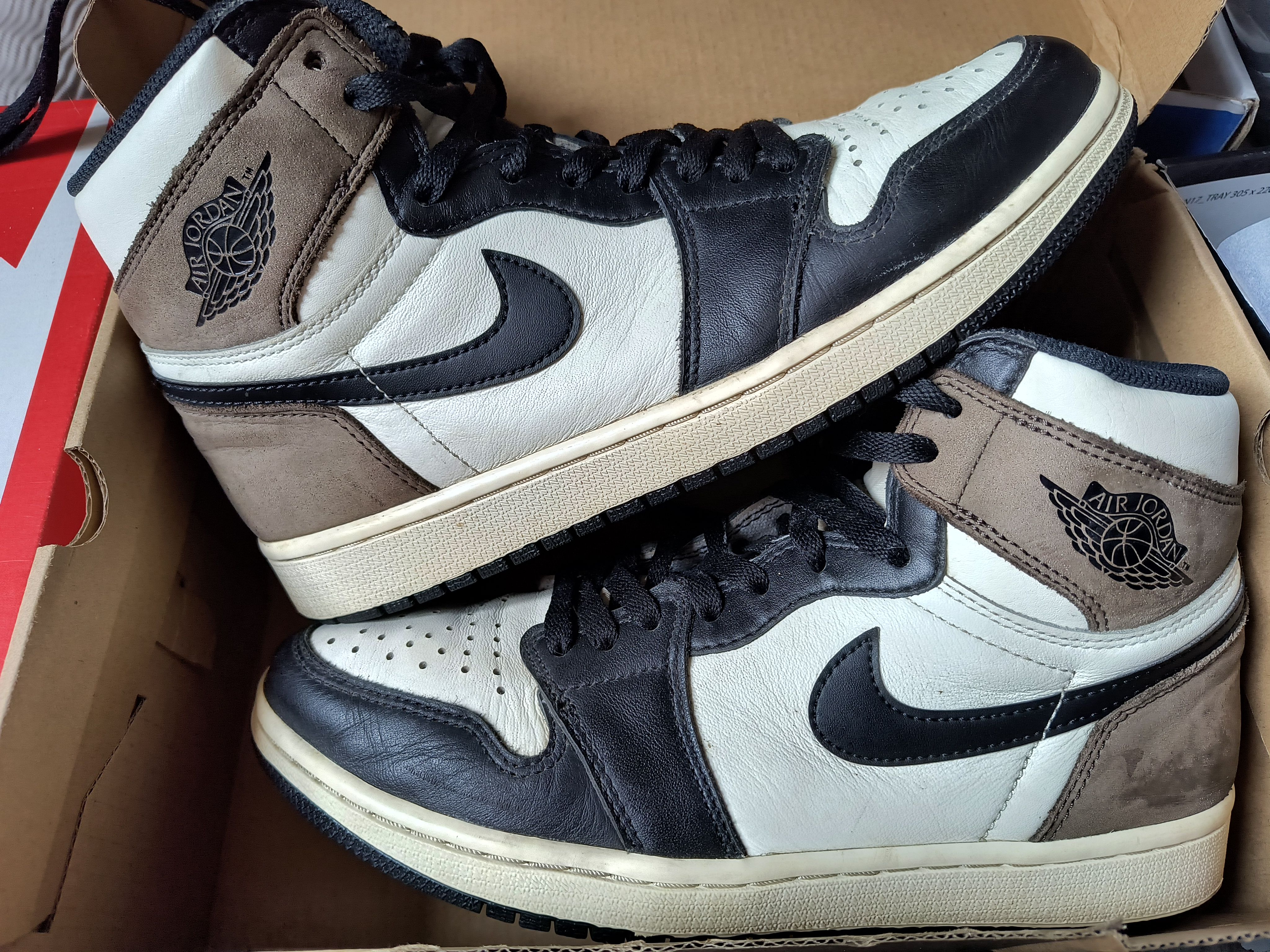 Nike Air Jordan 1 High OG "Sail/Dark Mocha/Black"