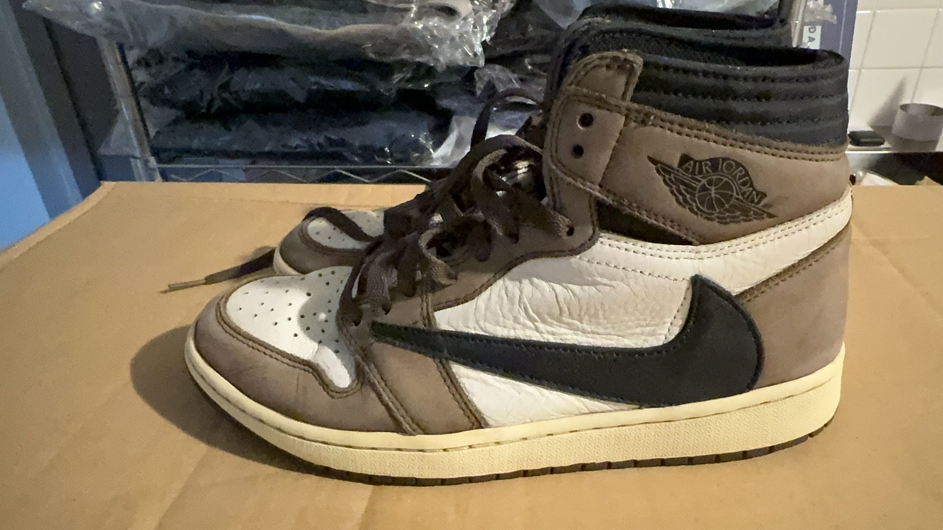 Travis Scott × Nike Air Jordan 1 Retro High OG TS SP "Sail/Dark Mocha"