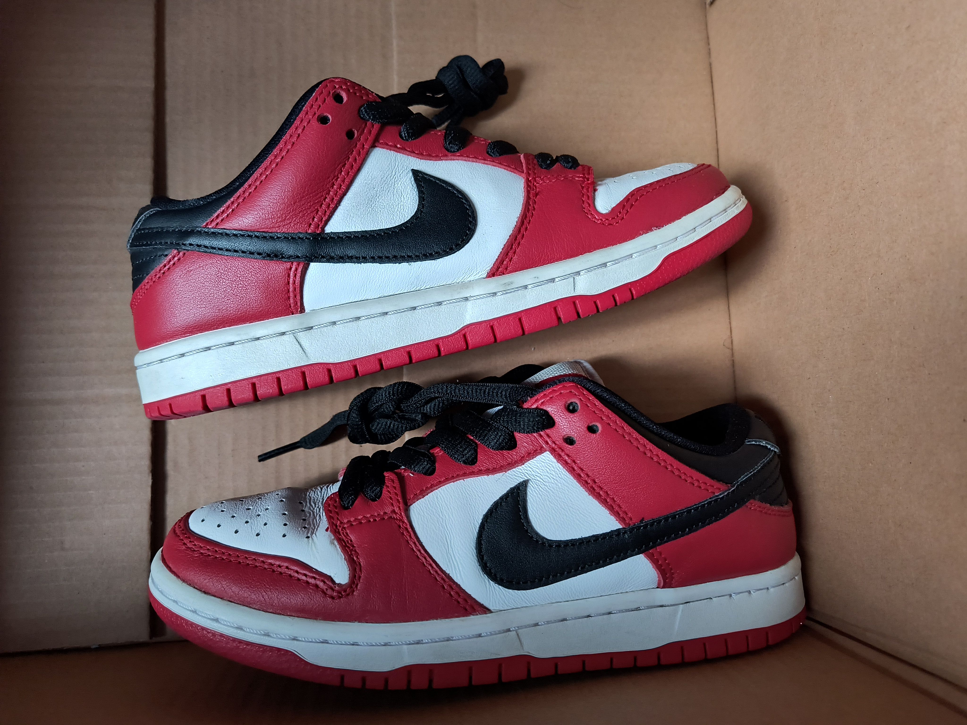 Nike SB Dunk Low Pro "J-Pack Chicago/Varsity Red and White"