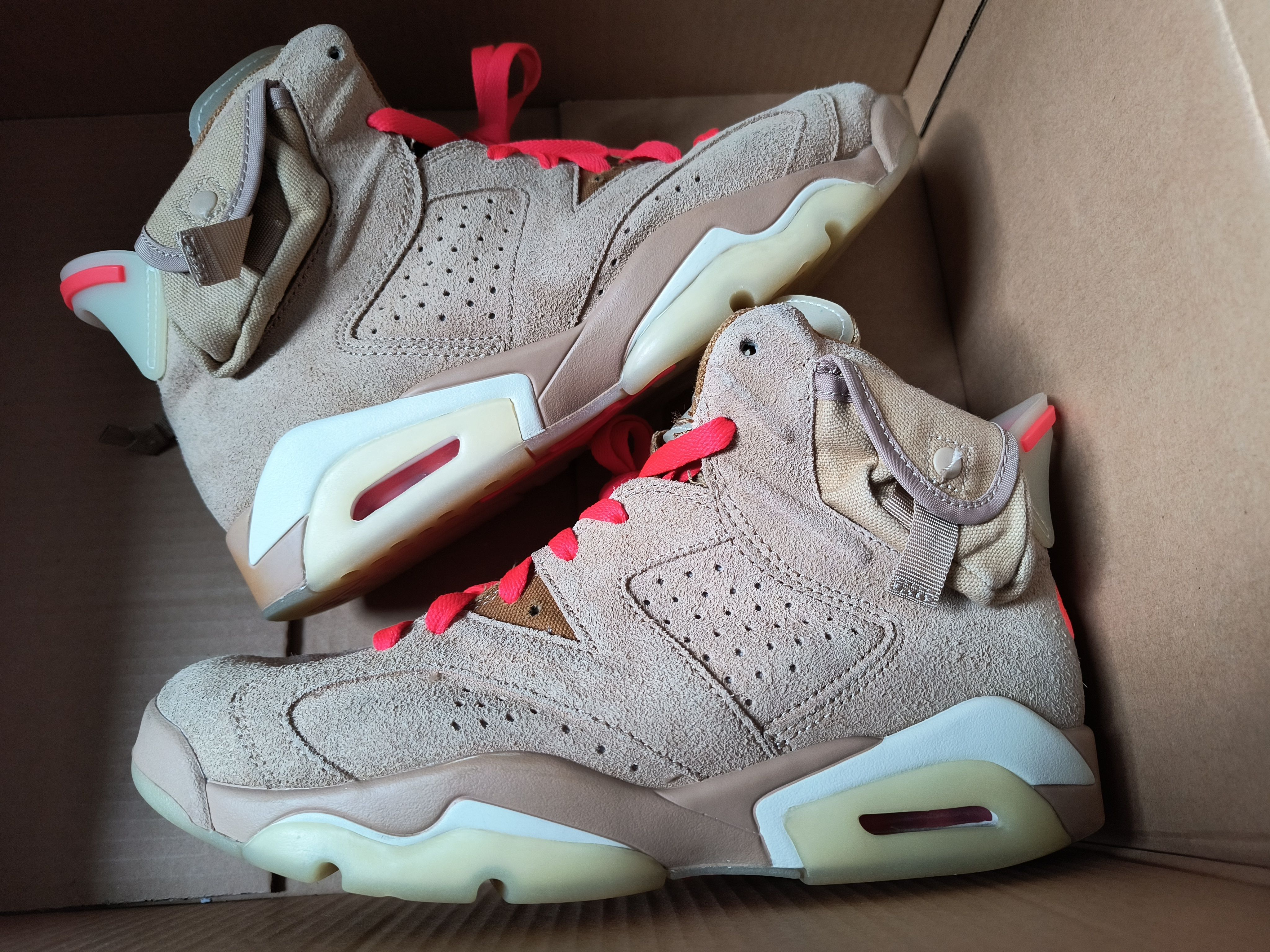 Travis Scott × Nike Air Jordan 6 "British Khaki"