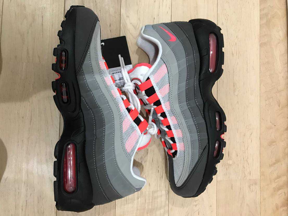 Nike Air Max 95 OG "White/Solar Red"