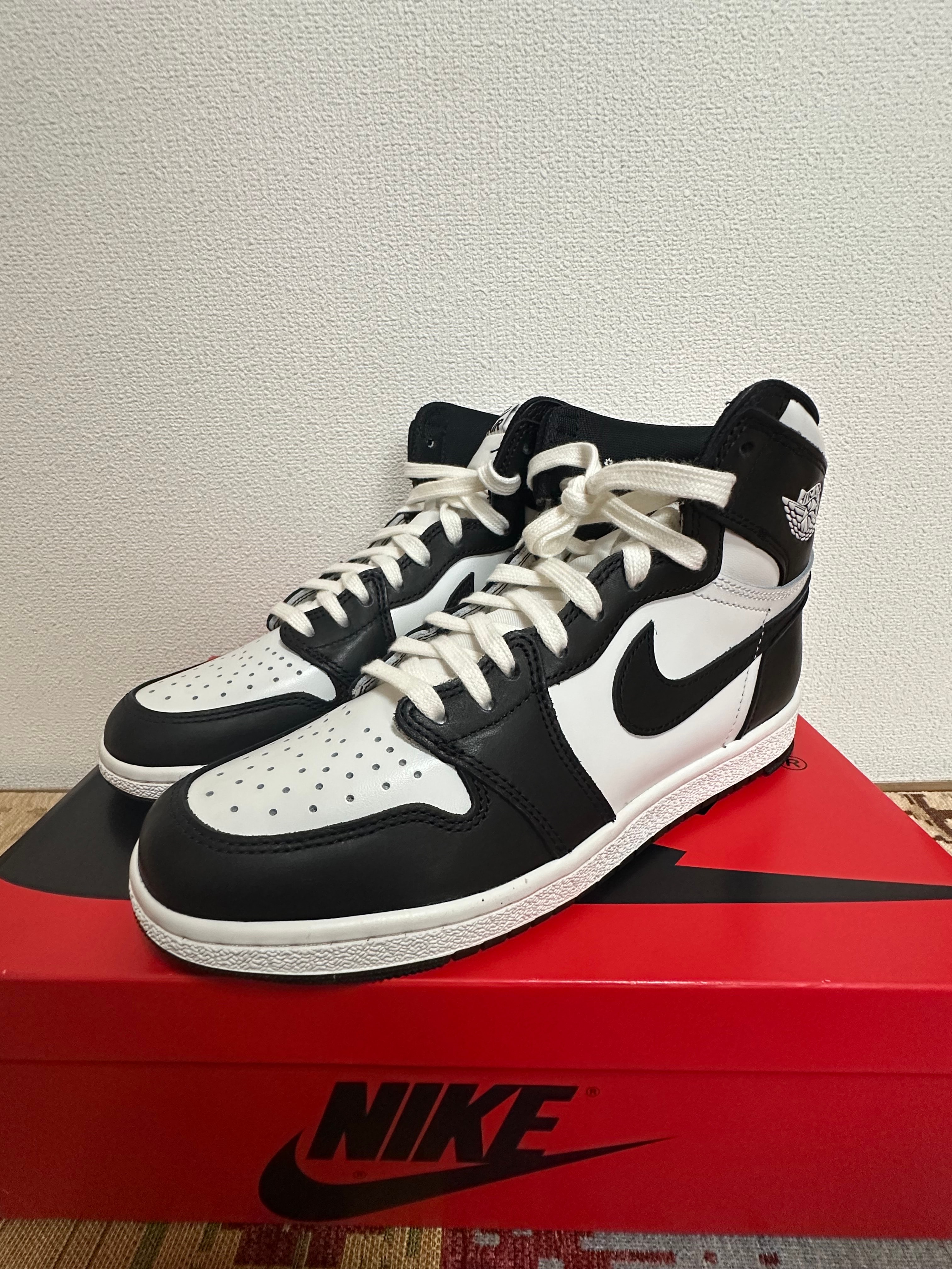 Nike Air Jordan 1 High '85 "Black/White"