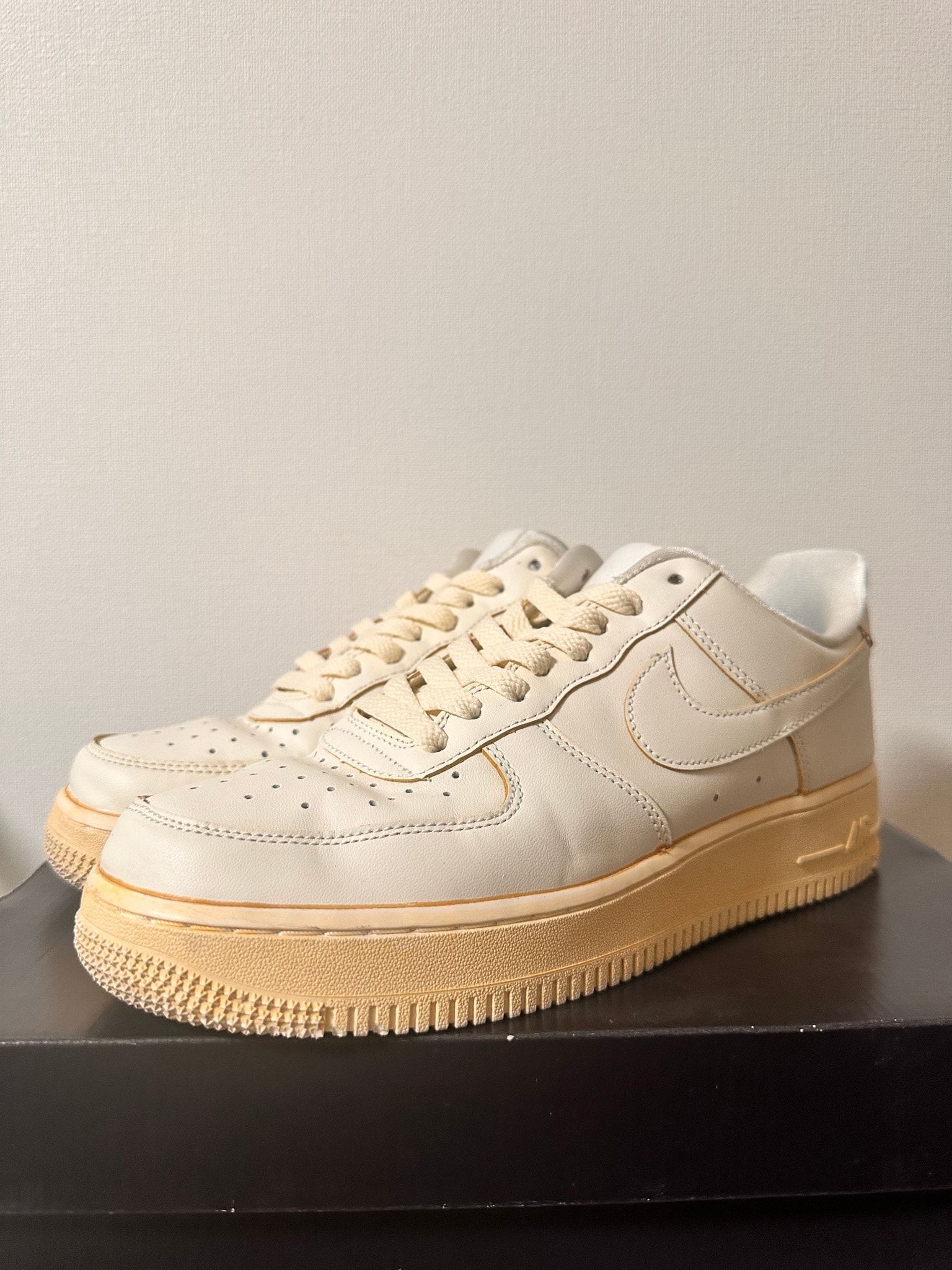 Nike Air Force 1 Low '07 LV8 "Made You Look"