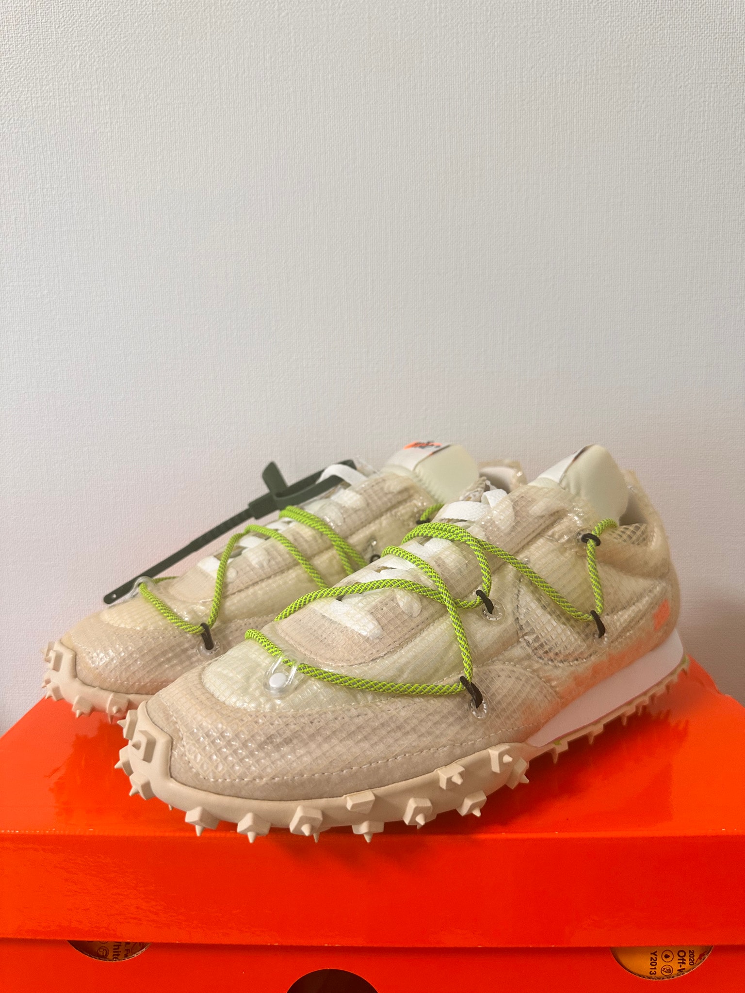 Off-White × Nike Women's Waffle Racer "White"