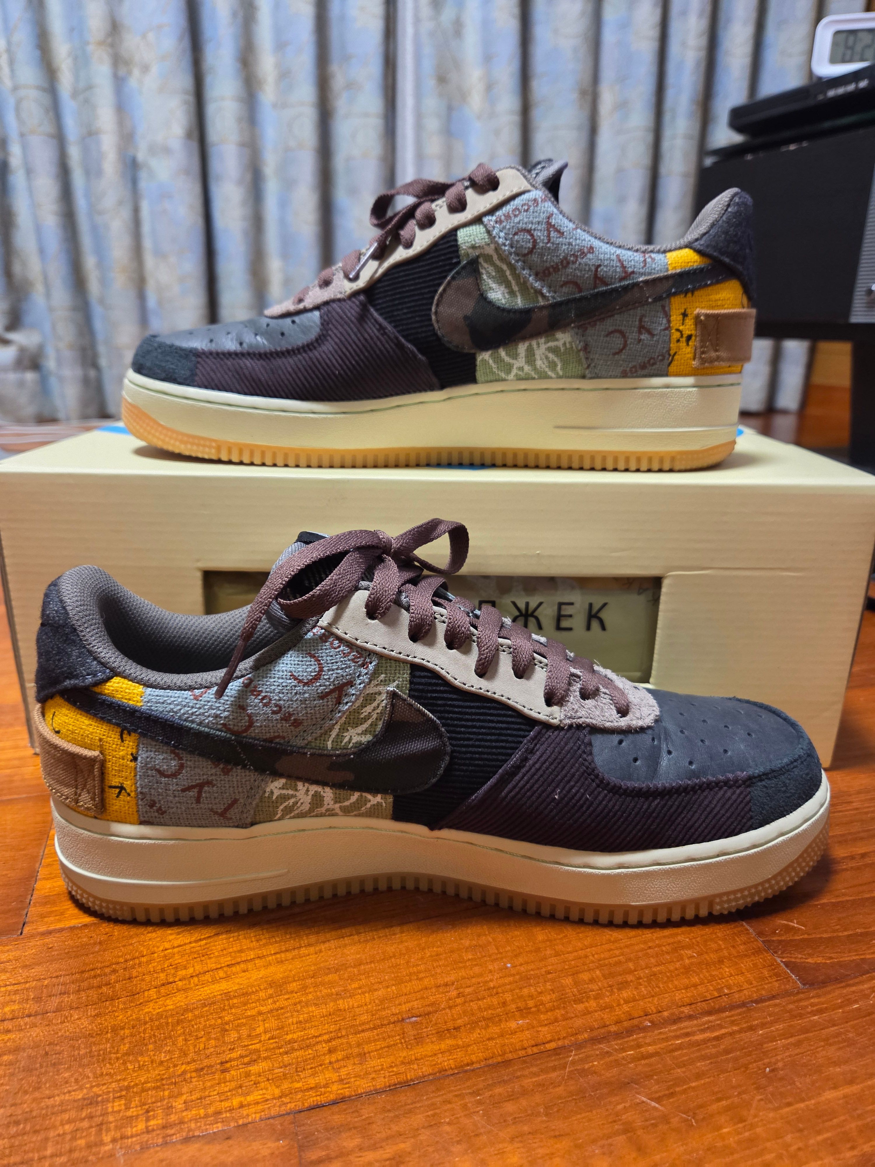 Travis Scott × Nike Air Force 1 Low Cactus Jack "Multi Color"