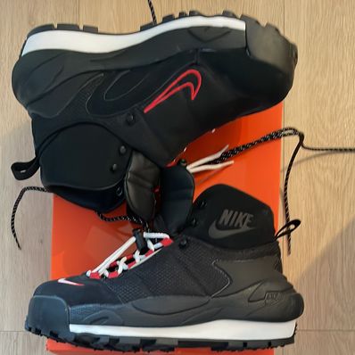 sacai × Nike Magmascape "Black"