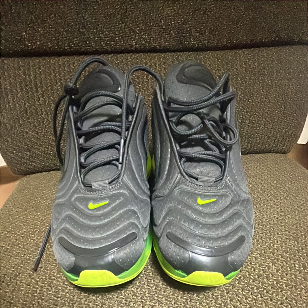 NIKE AIR MAX 720 BLACK VOLT