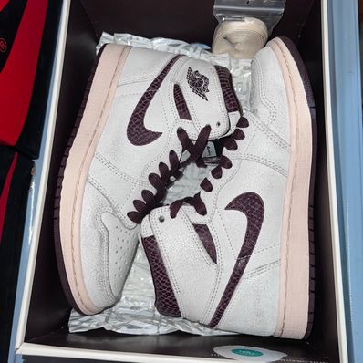 A Ma Maniere × Nike Air Jordan 1 Retro High OG "Sail and Burgundy"