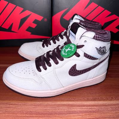 A Ma Maniere × Nike Air Jordan 1 Retro High OG "Sail and Burgundy"