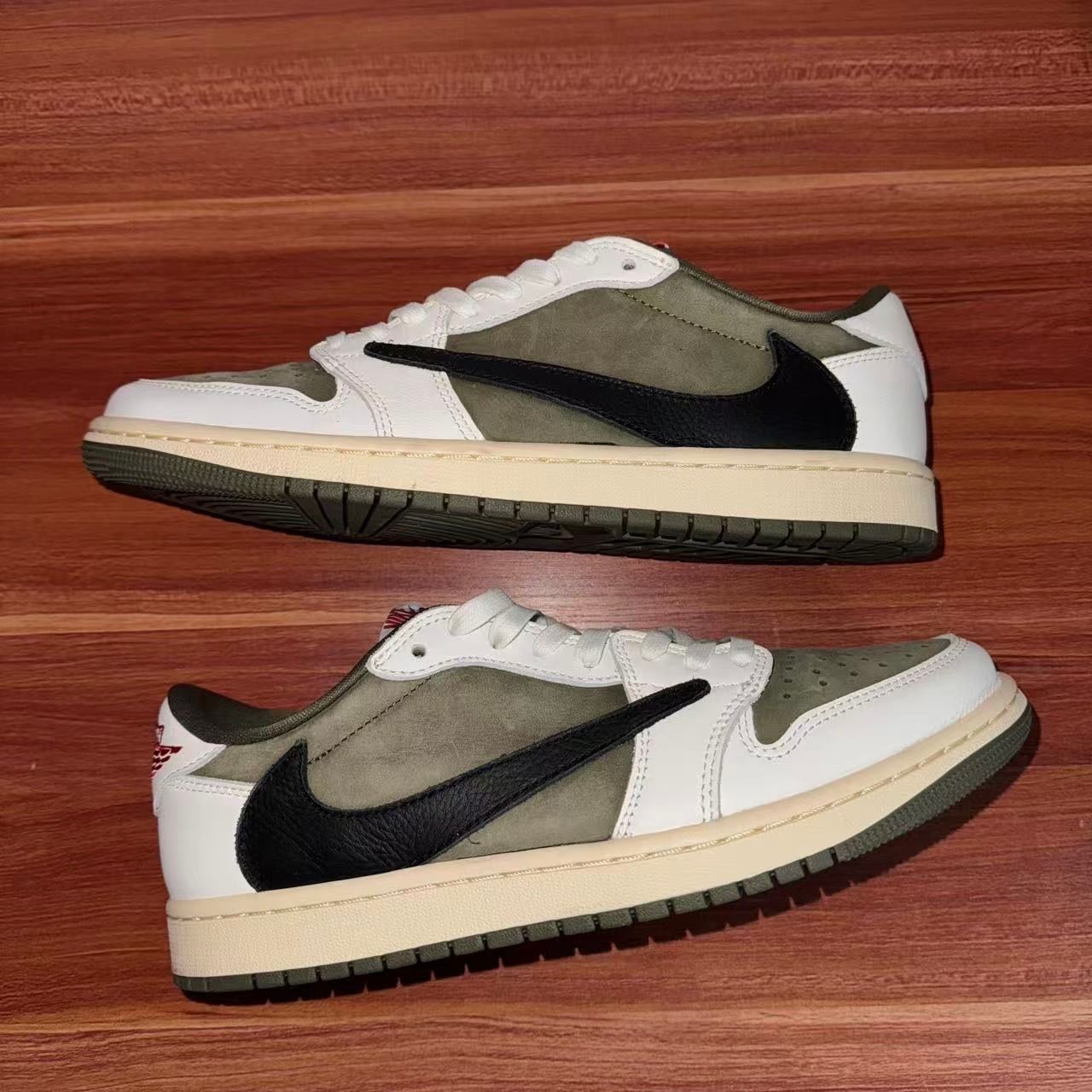Travis Scott × Nike Air Jordan 1 Low OG SP "Reverse Olive"
