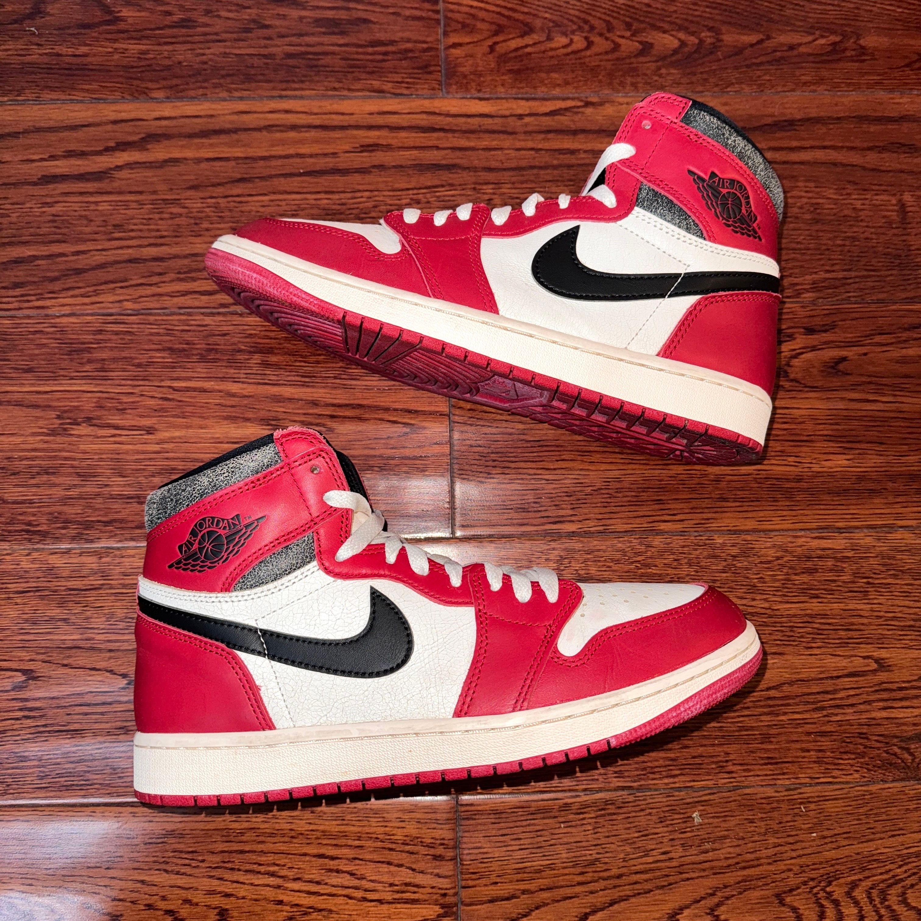 Nike Air Jordan 1 High OG "Lost & Found/Chicago"