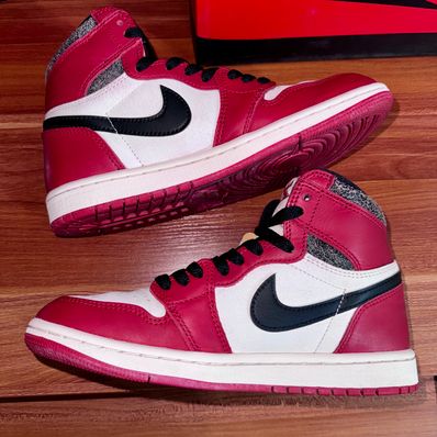 Nike Air Jordan 1 High OG "Lost & Found/Chicago"