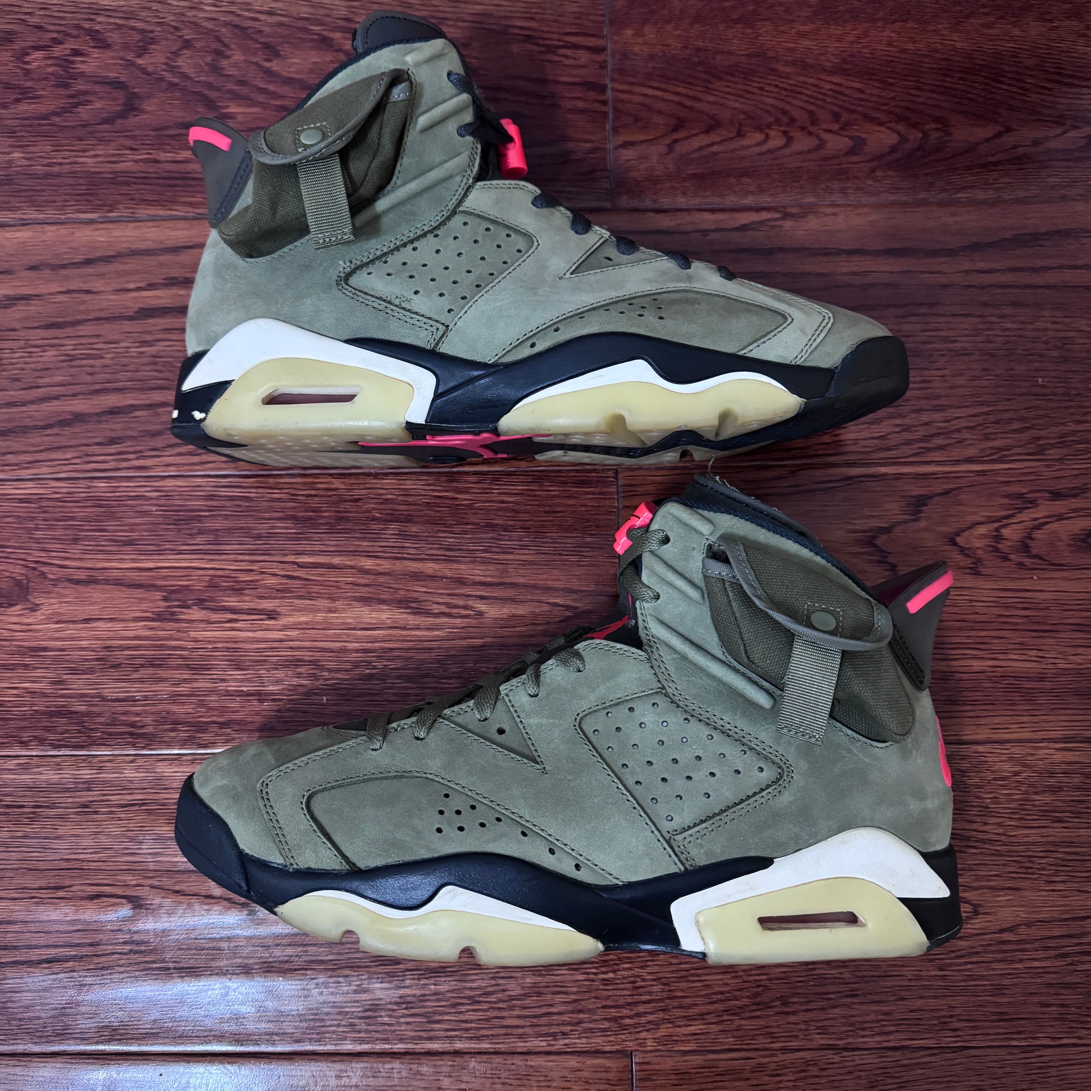 Travis Scott × Nike Air Jordan 6 Retro "Medium Olive"