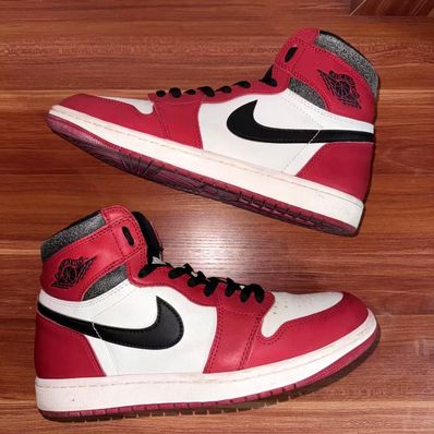 Nike Air Jordan 1 High OG "Lost & Found/Chicago"