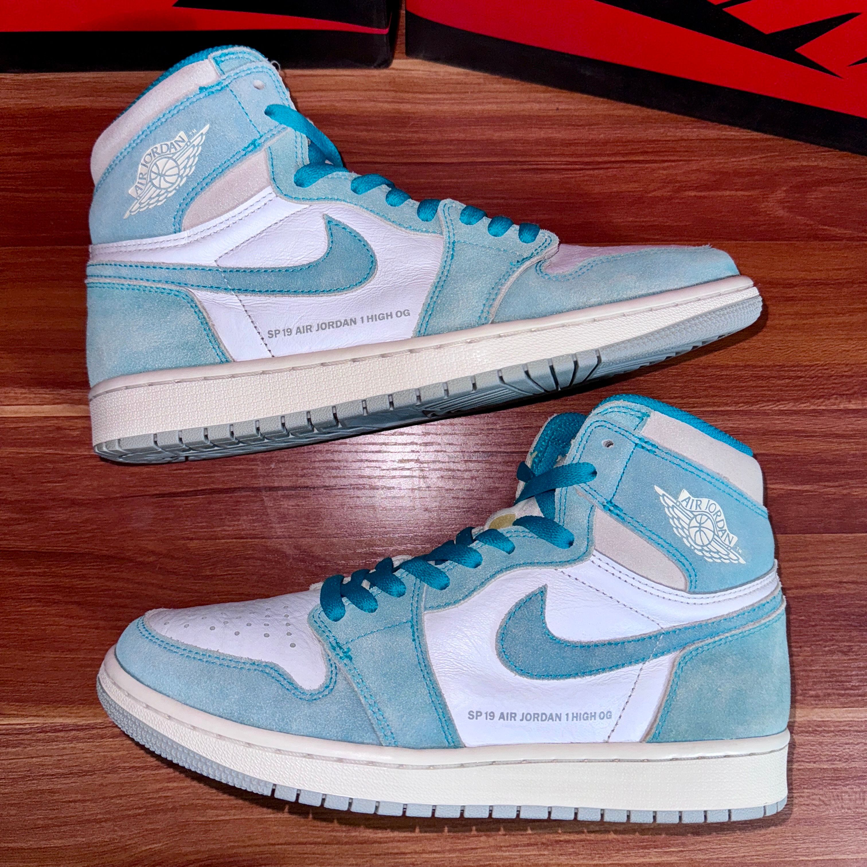 Nike Air Jordan 1 Retro High OG "Turbo Green"