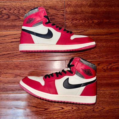 Nike Air Jordan 1 High OG "Lost & Found/Chicago"