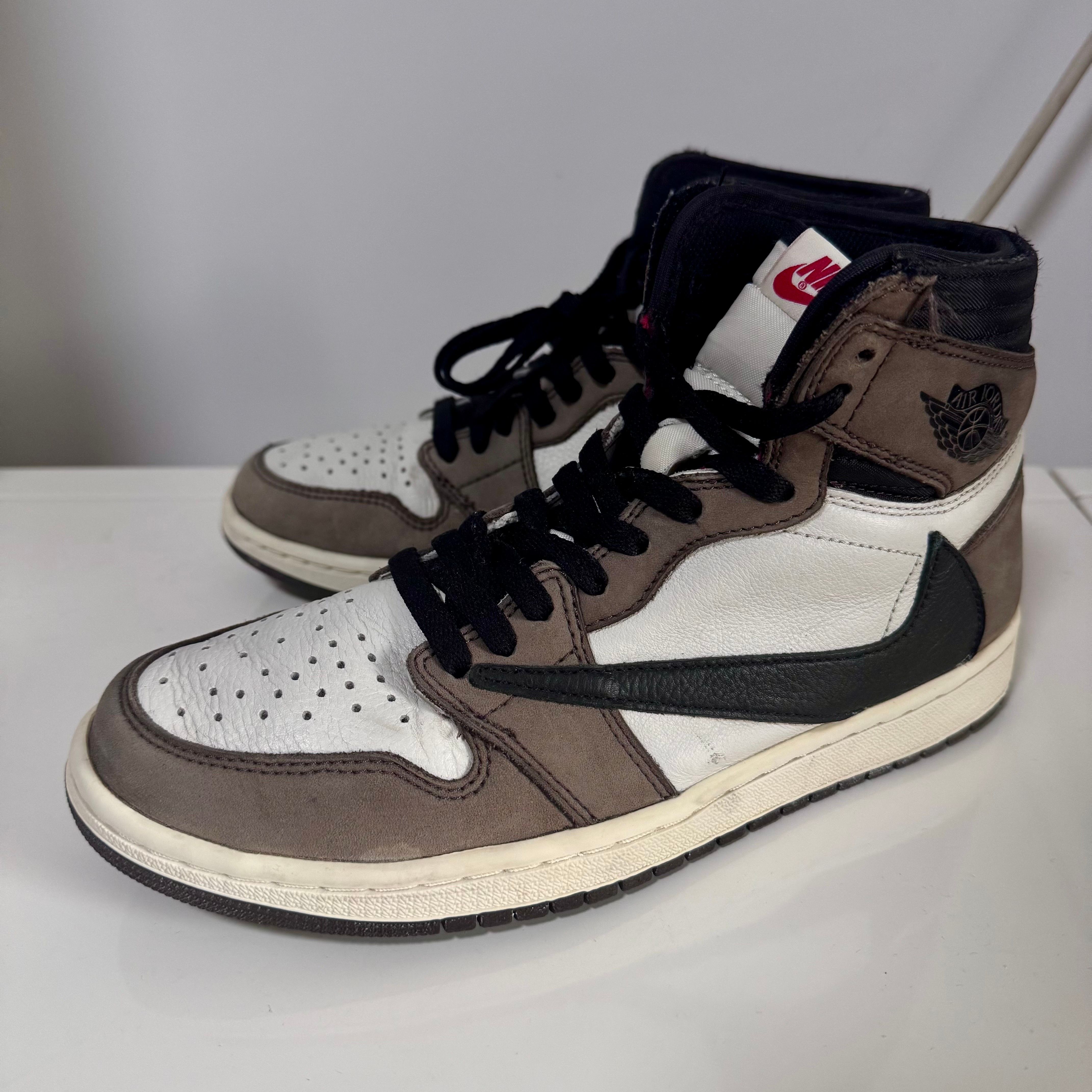 Travis Scott × Nike Air Jordan 1 Retro High OG TS SP "Sail/Dark Mocha"