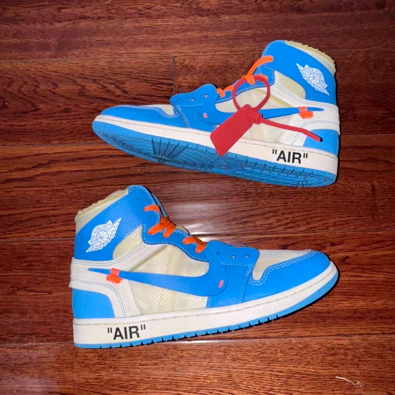 Off-White × Nike Air Jordan 1 High UNC "White/Dark Powder Blue"
