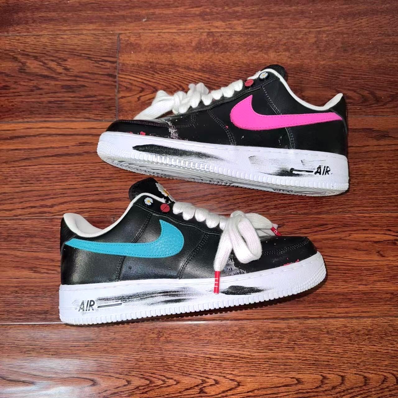 PEACEMINUSONE × Nike Air Force 1 Low '07 Para-Noise 3.0 "Black and Multi-Color" / G-DRAGON