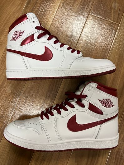 Nike Air Jordan 1 High '85 "Metallic Burgundy"