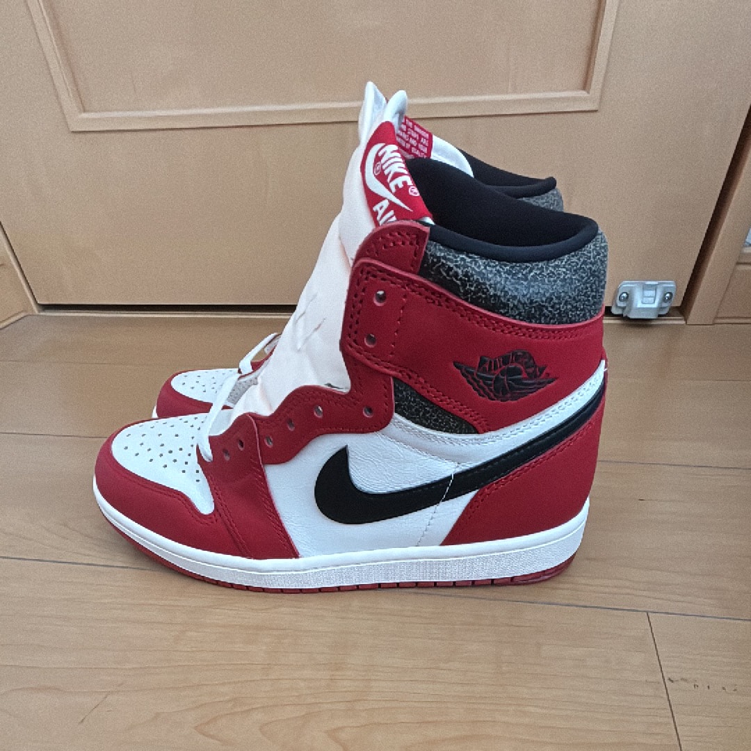 ナイキ エアジョーダン1 ハイ OG "ロスト&ファウンド/シカゴ"