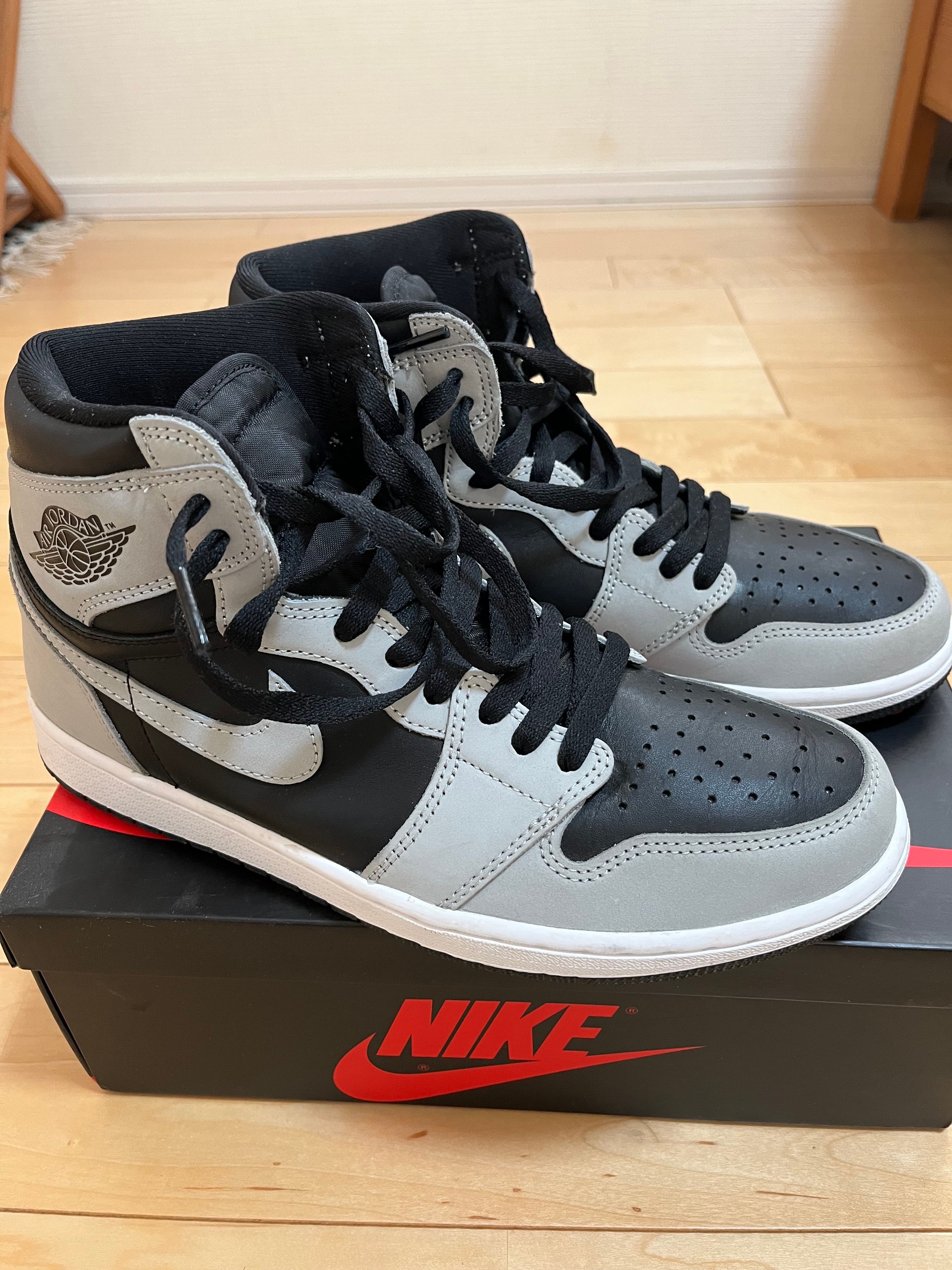 Nike Air Jordan 1 Retro High OG "Black and Smoke Grey"