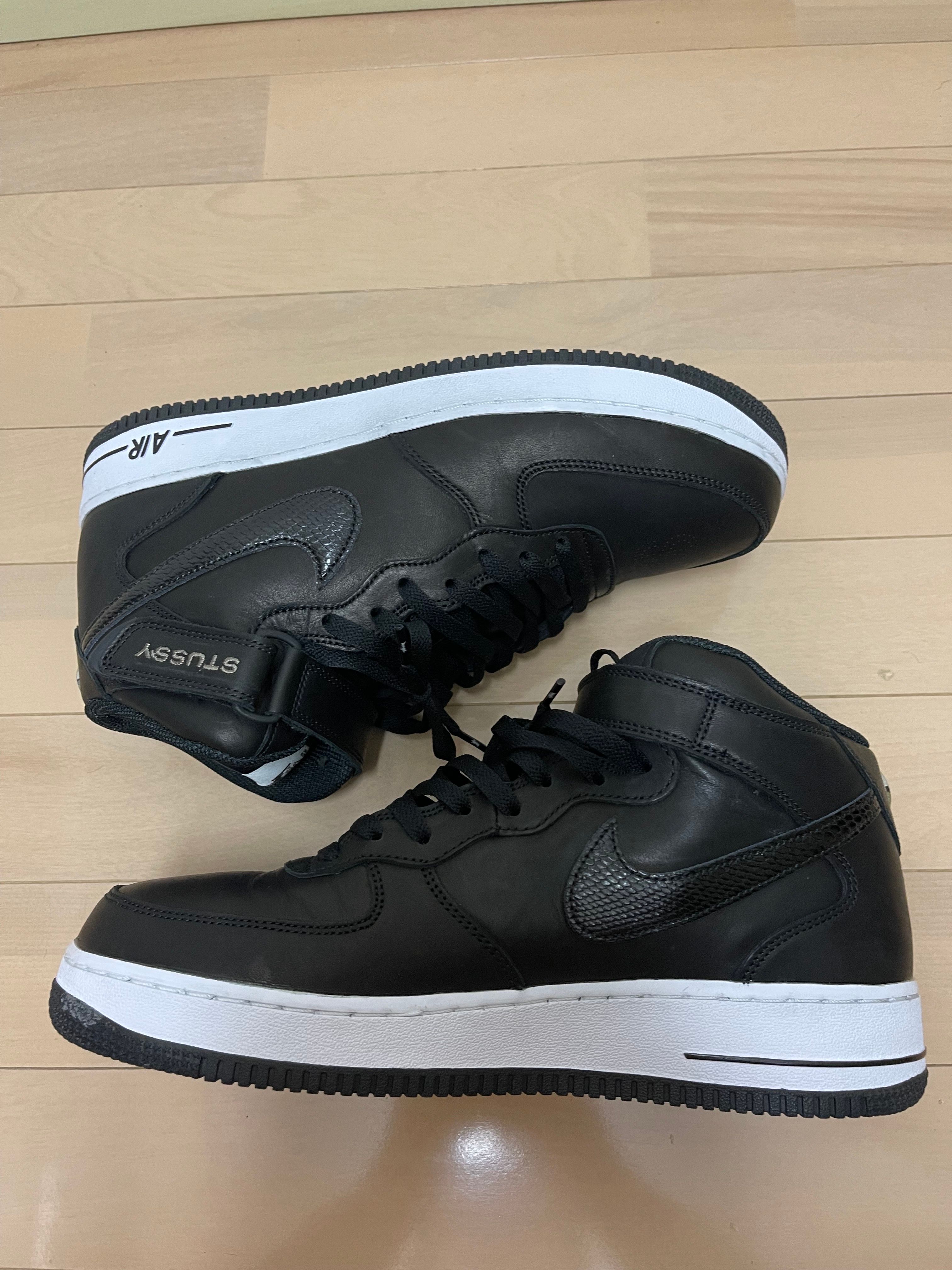 Stussy × Nike Air Force 1 Mid "Black/Black"