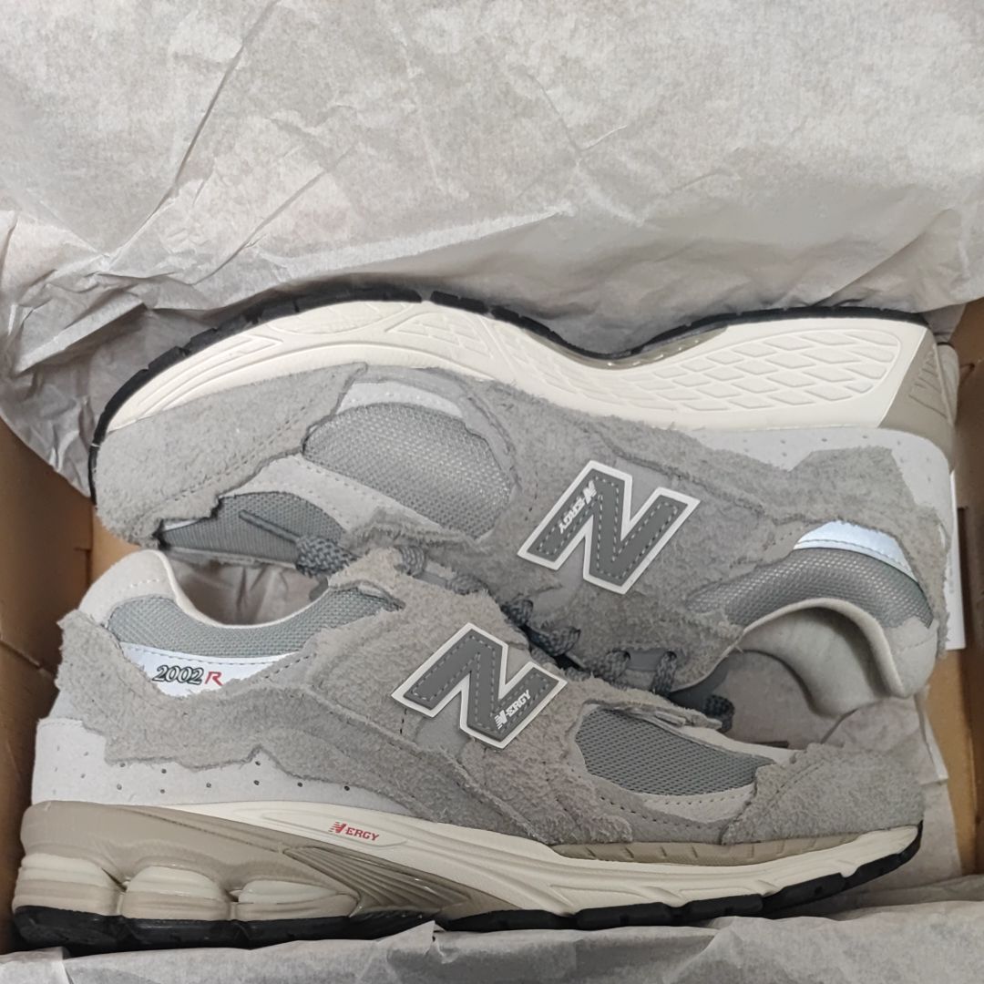 New Balance 2002R Protection Pack "Gray"