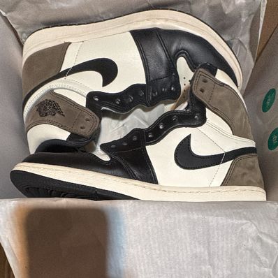 Nike Air Jordan 1 High OG "Sail/Dark Mocha/Black"