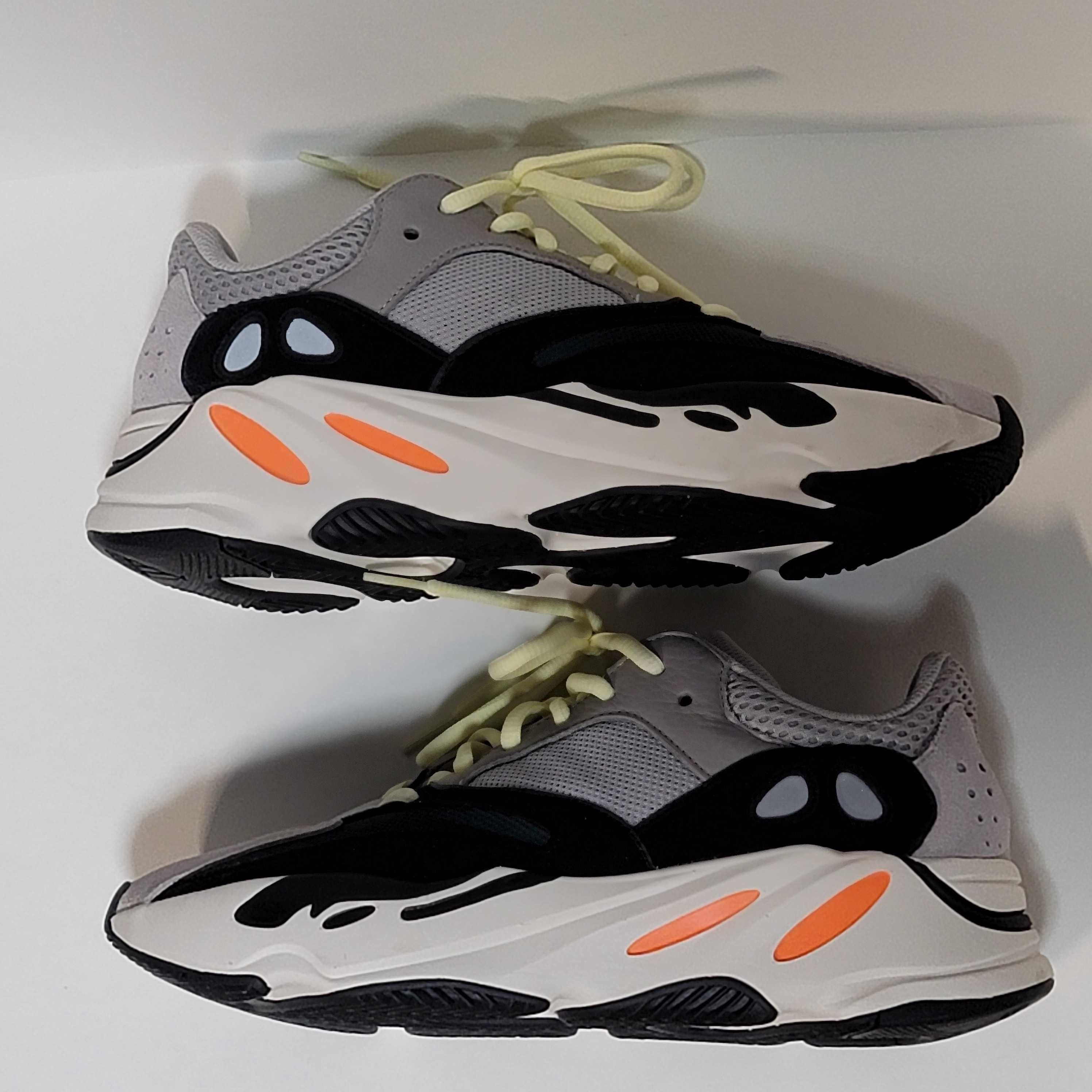 adidas YEEZY Boost 700 "Wave Runner"