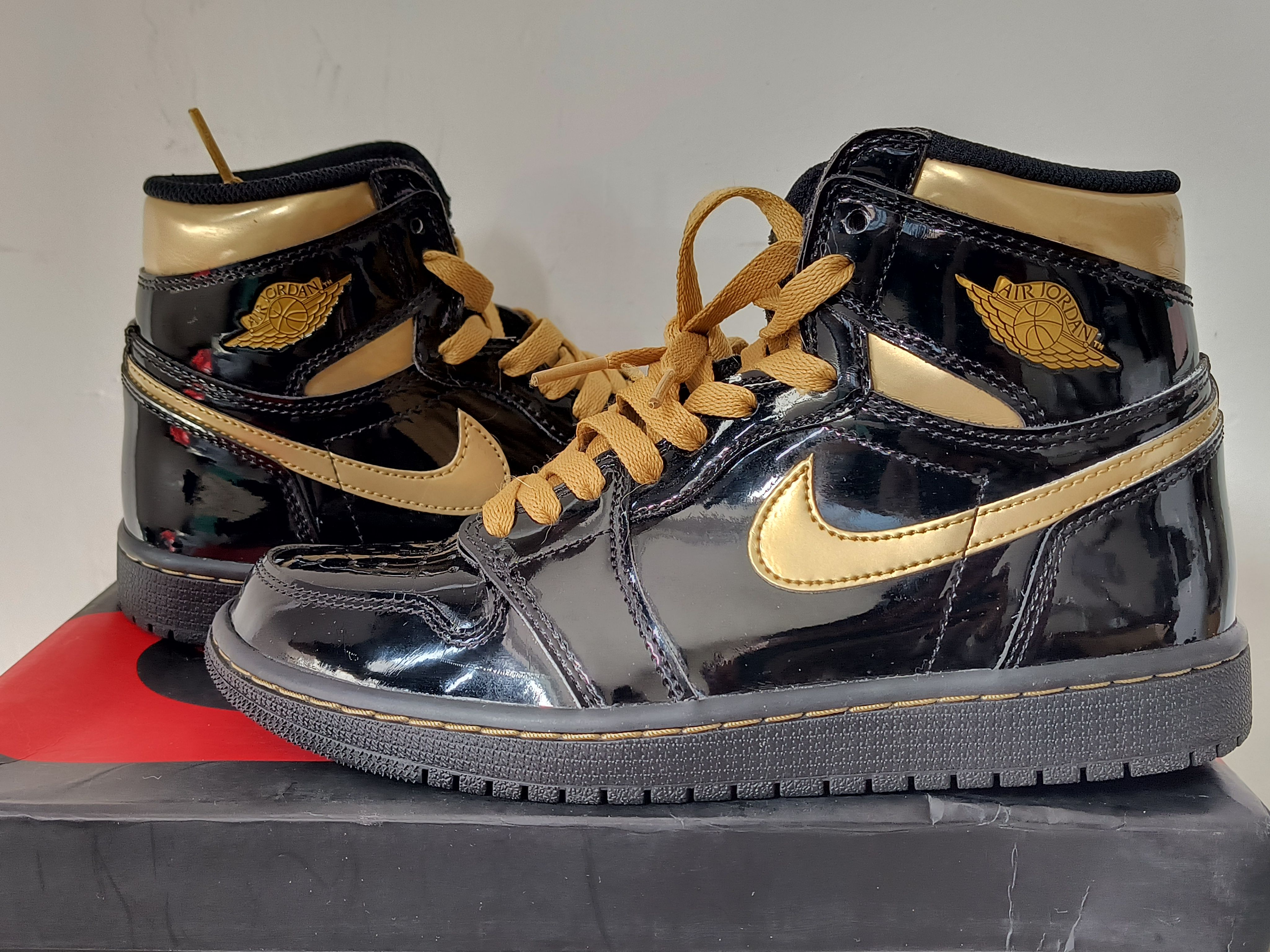 Nike Air Jordan 1 High OG 