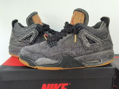 Nike × Levi's Air Jordan 4 "Black Denim" (Tag: LEVIS®)