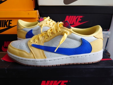 Travis Scott × Nike Women's Air Jordan 1 Retro Low OG "Canary"