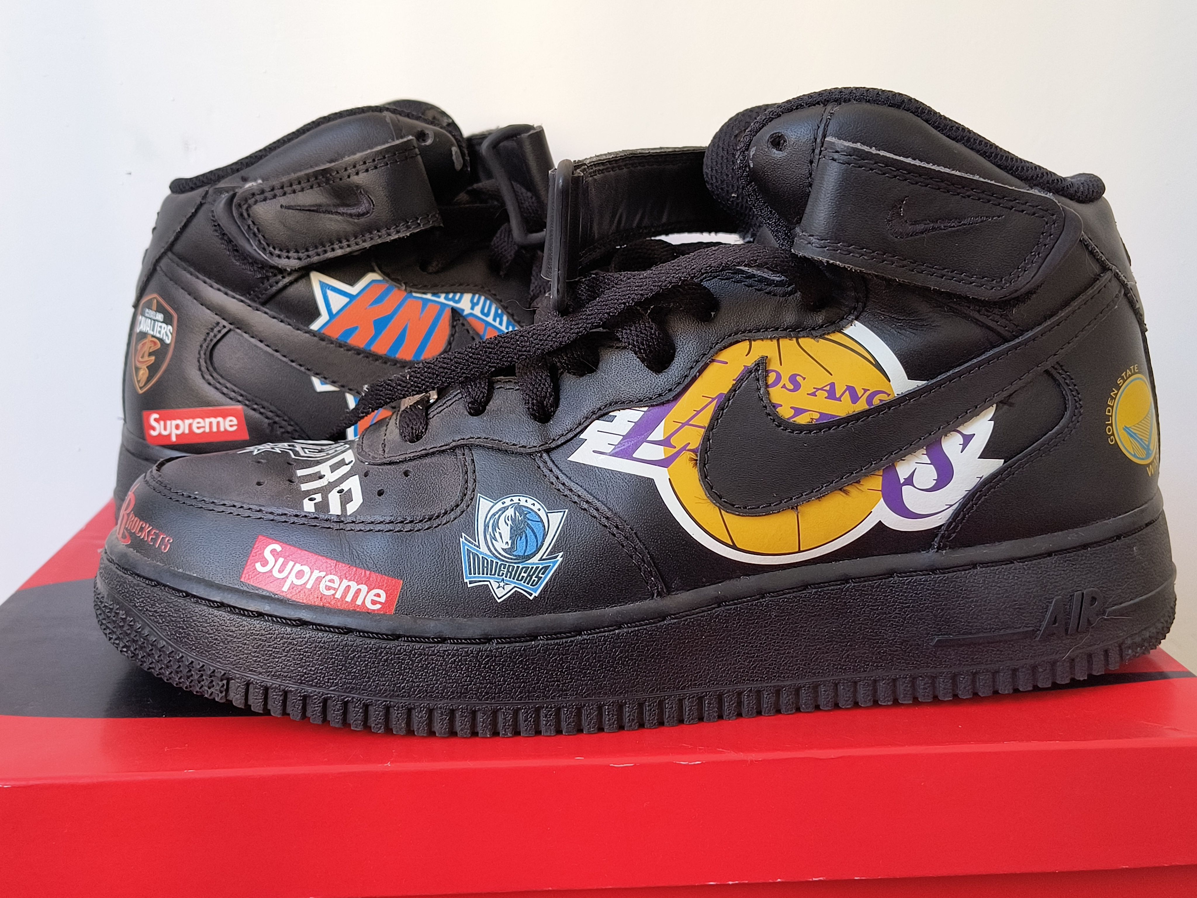 Supreme × NBA × Nike Air Force 1 Mid '07 "Black"