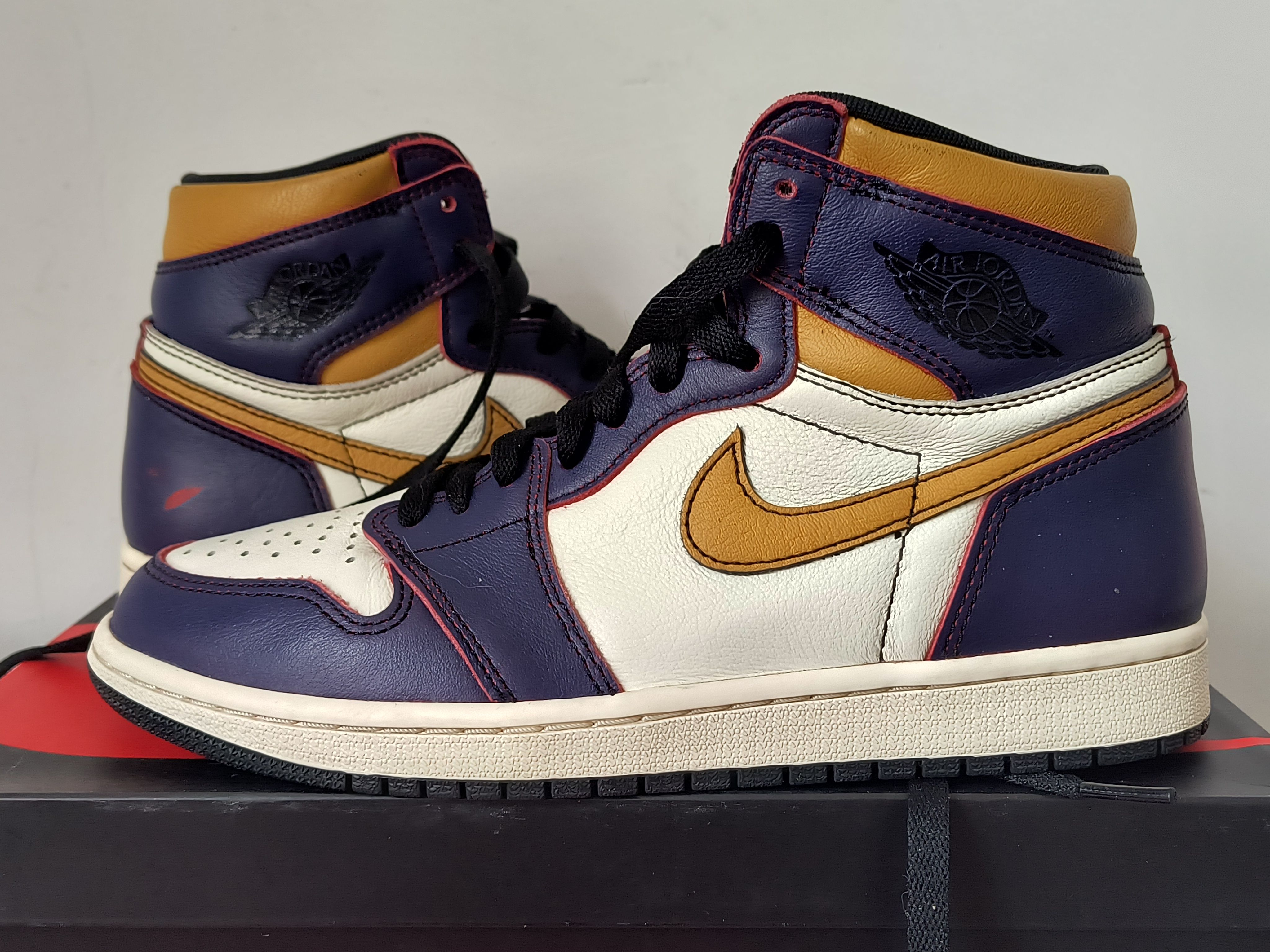 Nike SB × Air Jordan 1 Retro High "La To Chicago"  