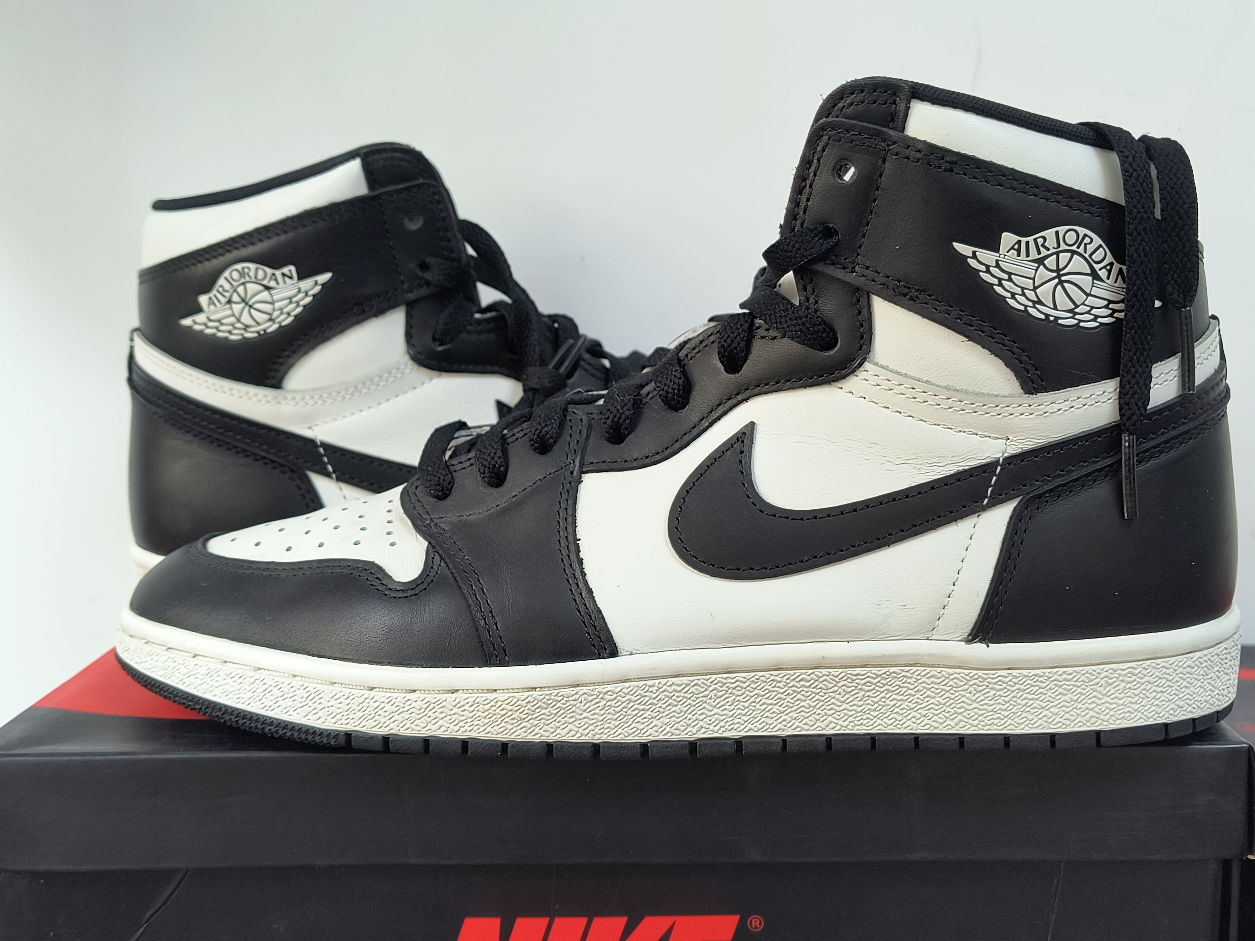 Nike Air Jordan 1 High '85 "Black/White"