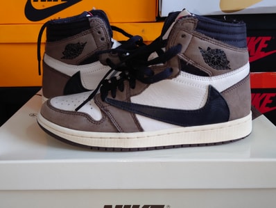 Travis Scott × Nike Air Jordan 1 Retro High OG TS SP "Sail/Dark Mocha"