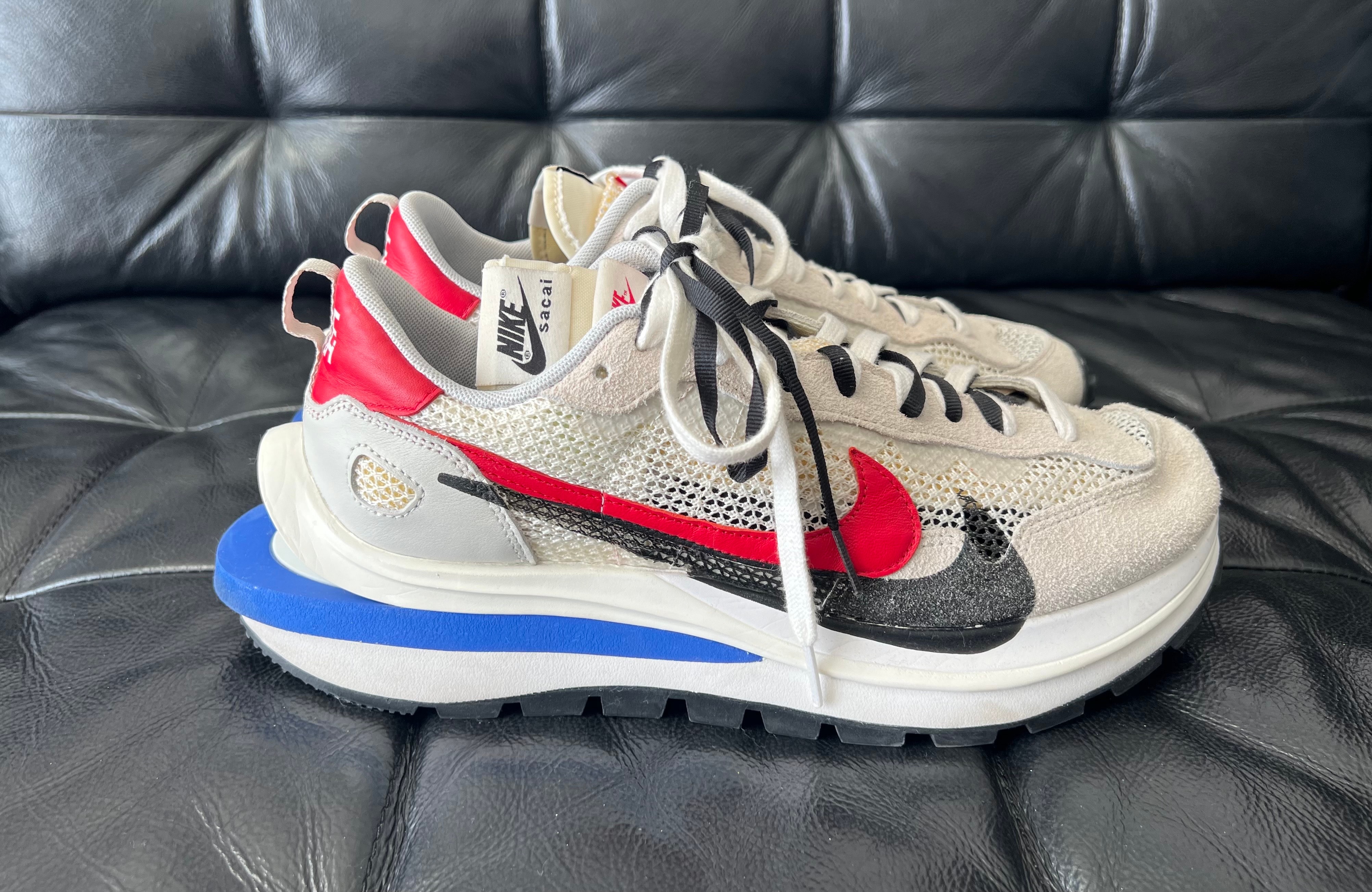 サカイ × ナイキ ヴェイパー ワッフル "ロイヤルフューシャ"