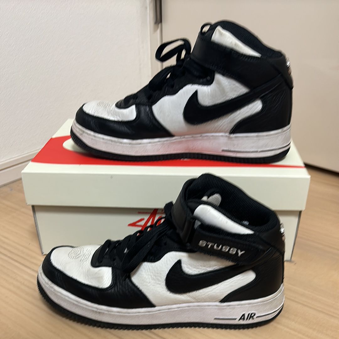Stussy × Nike Air Force 1 Mid "Black and Light Bone"